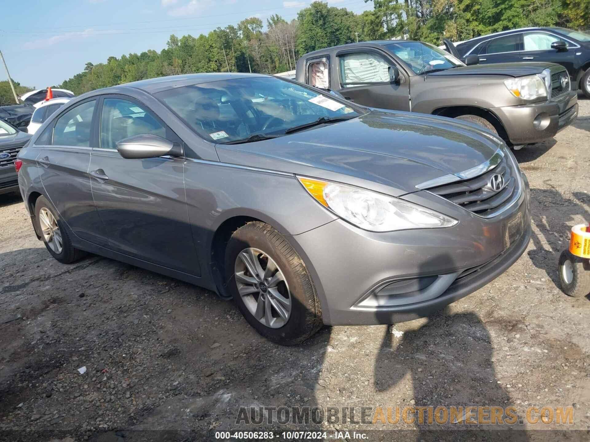 5NPEB4ACXDH667327 HYUNDAI SONATA 2013