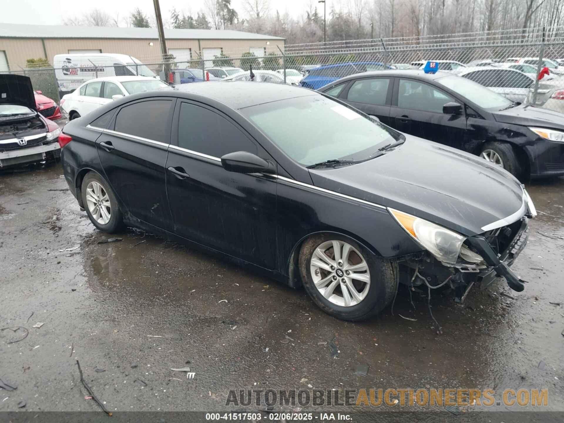 5NPEB4ACXDH682118 HYUNDAI SONATA 2013