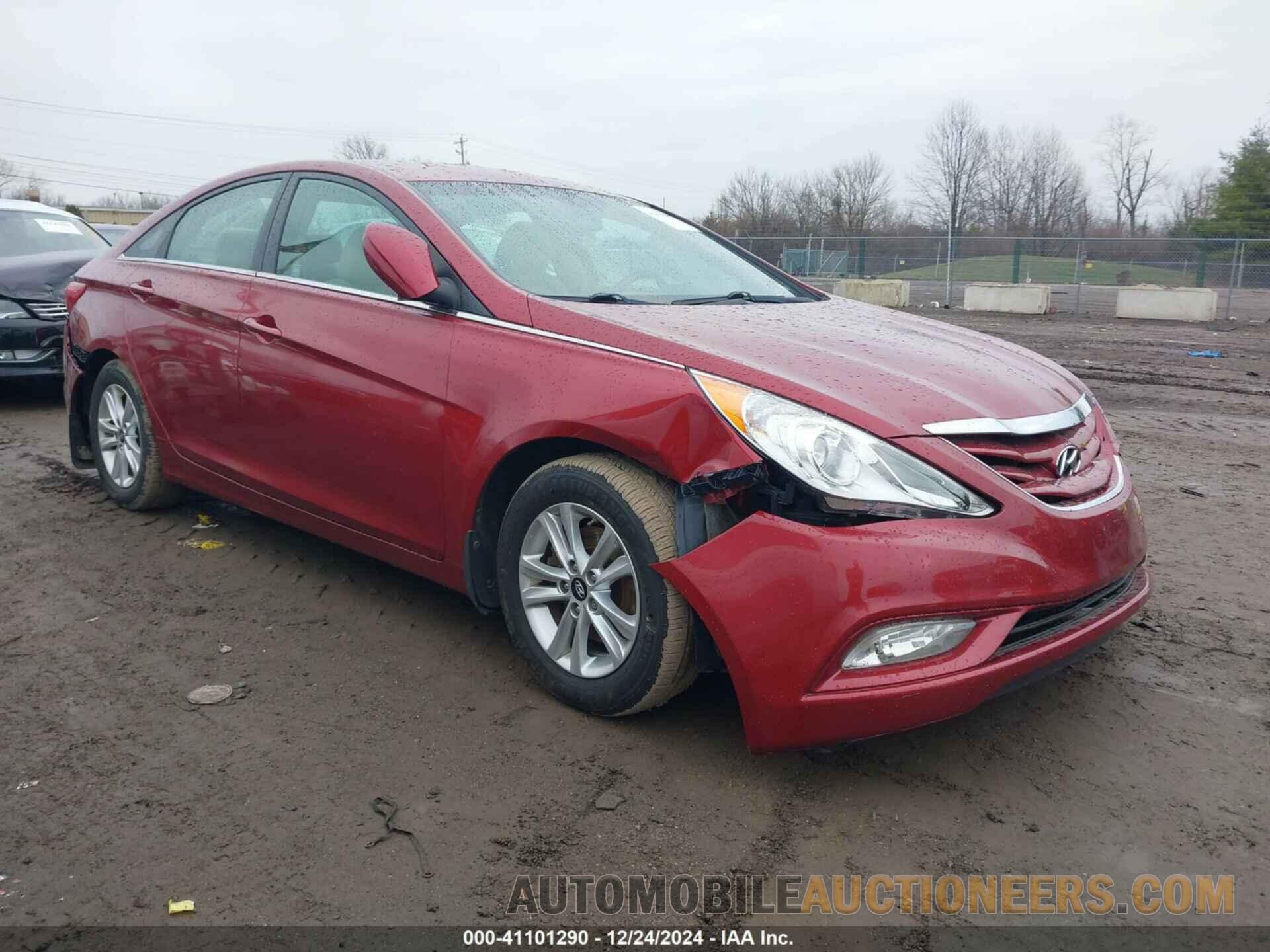 5NPEB4ACXDH685231 HYUNDAI SONATA 2013