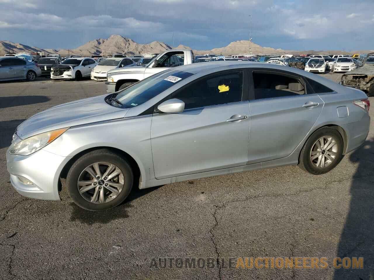 5NPEB4ACXDH740292 HYUNDAI SONATA 2013