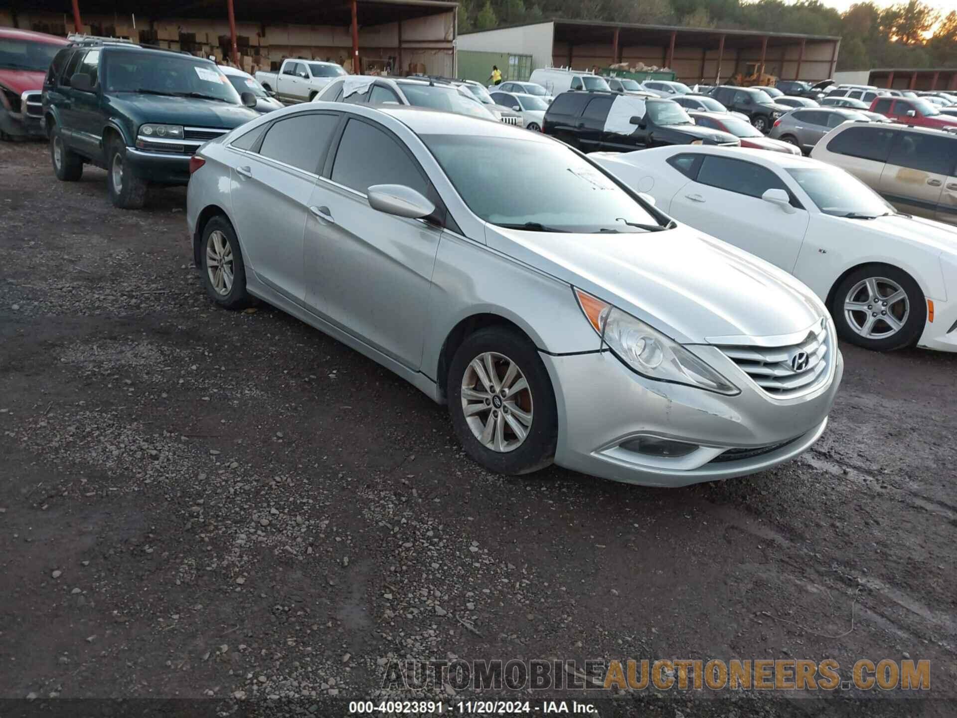 5NPEB4ACXDH744200 HYUNDAI SONATA 2013