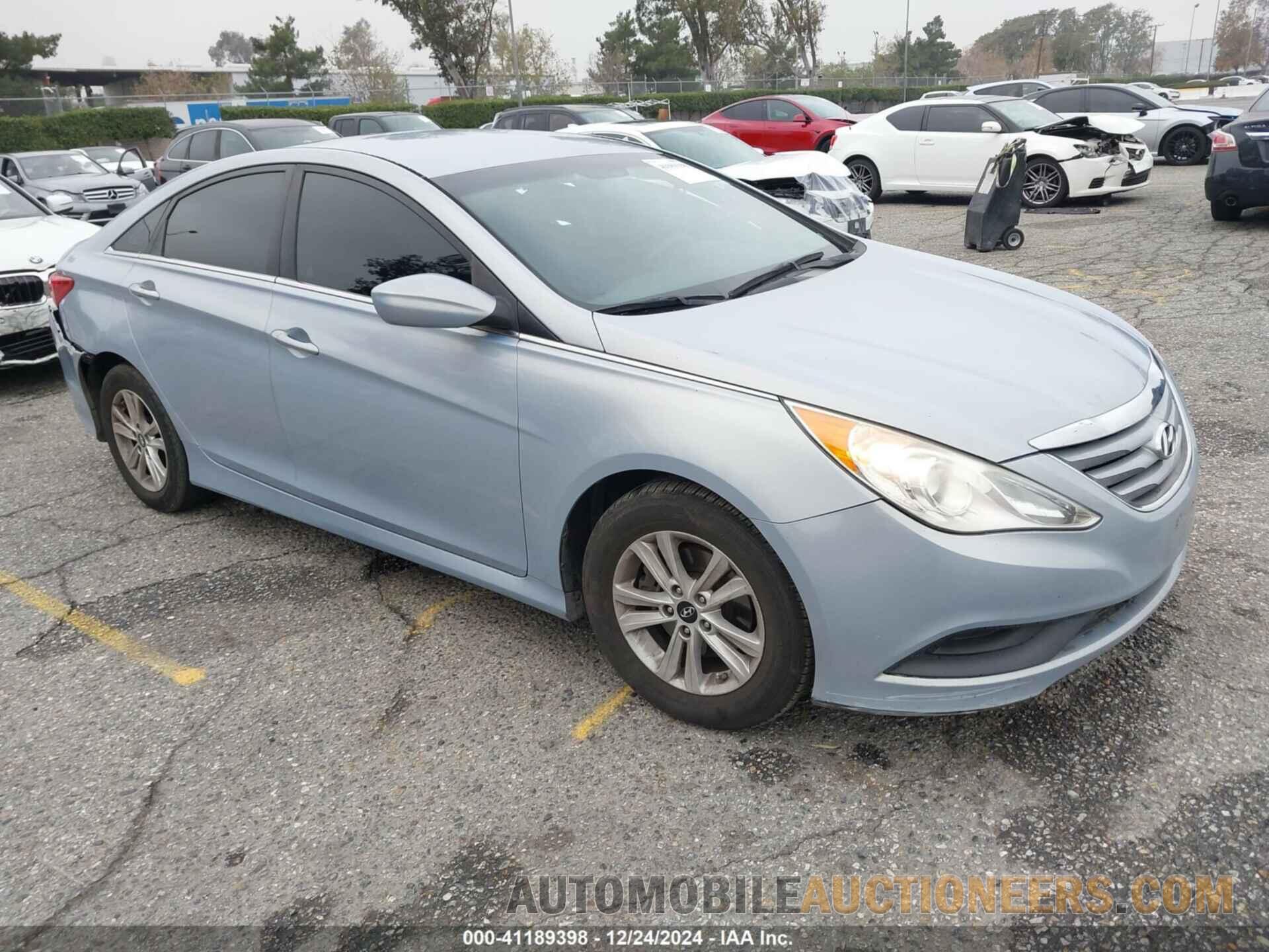 5NPEB4ACXEH842077 HYUNDAI SONATA 2014