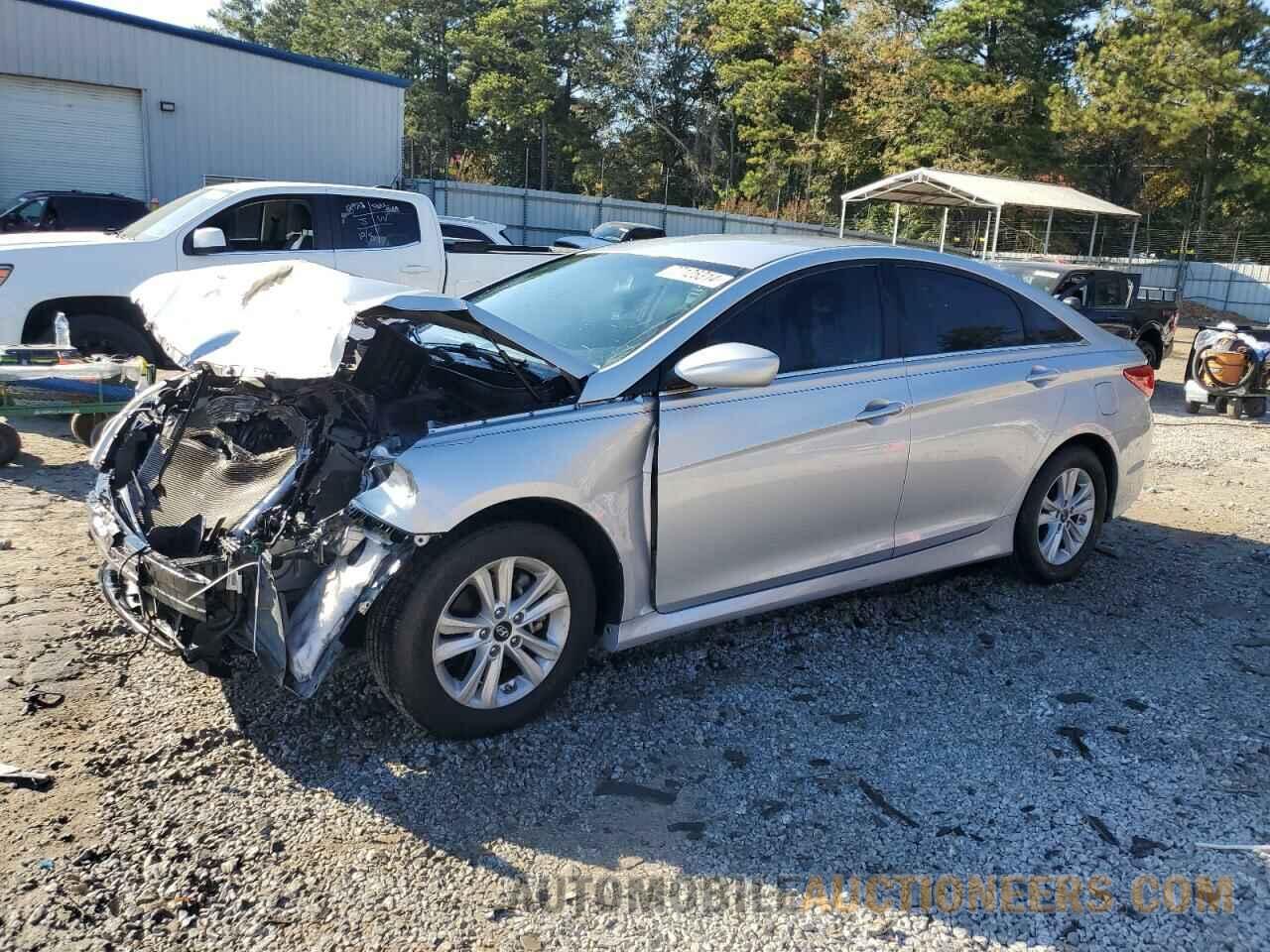 5NPEB4ACXEH872065 HYUNDAI SONATA 2014