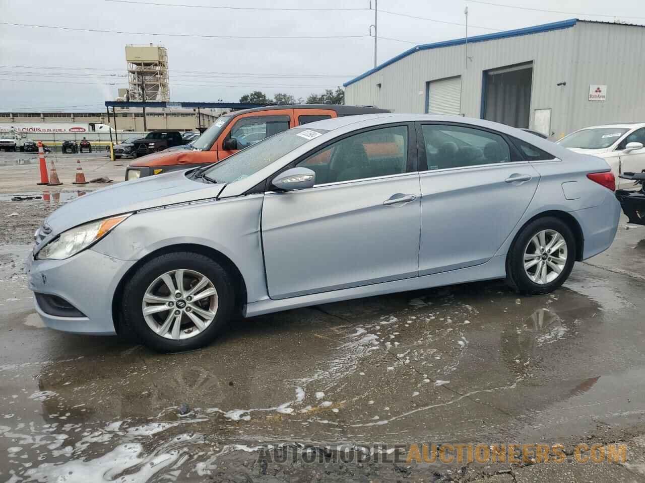 5NPEB4ACXEH884992 HYUNDAI SONATA 2014