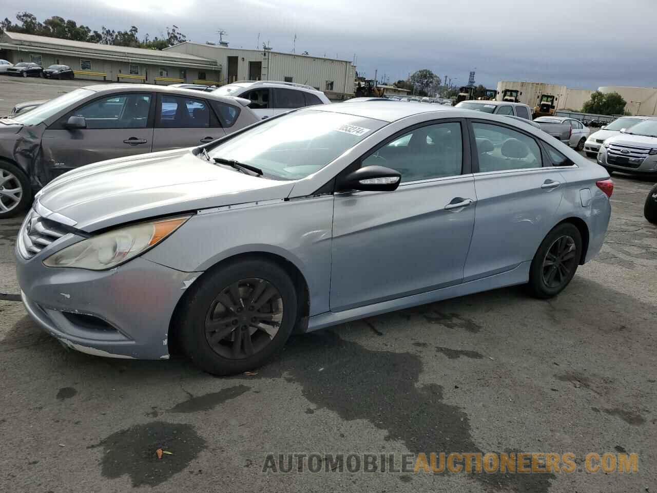 5NPEB4ACXEH886404 HYUNDAI SONATA 2014