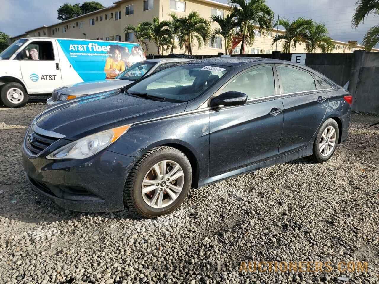 5NPEB4ACXEH939263 HYUNDAI SONATA 2014