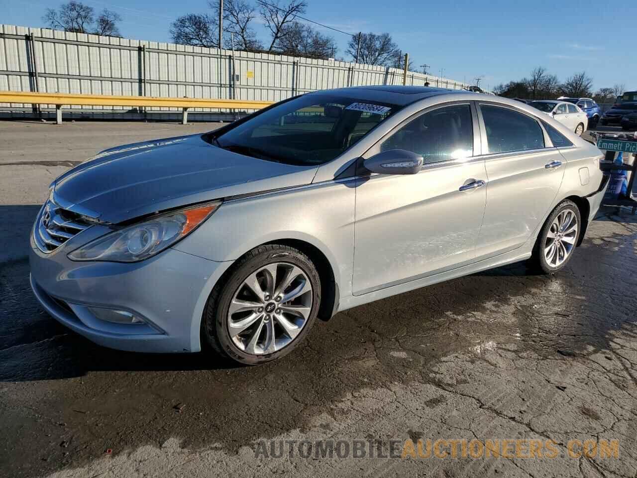 5NPEC4AB1BH176615 HYUNDAI SONATA 2011