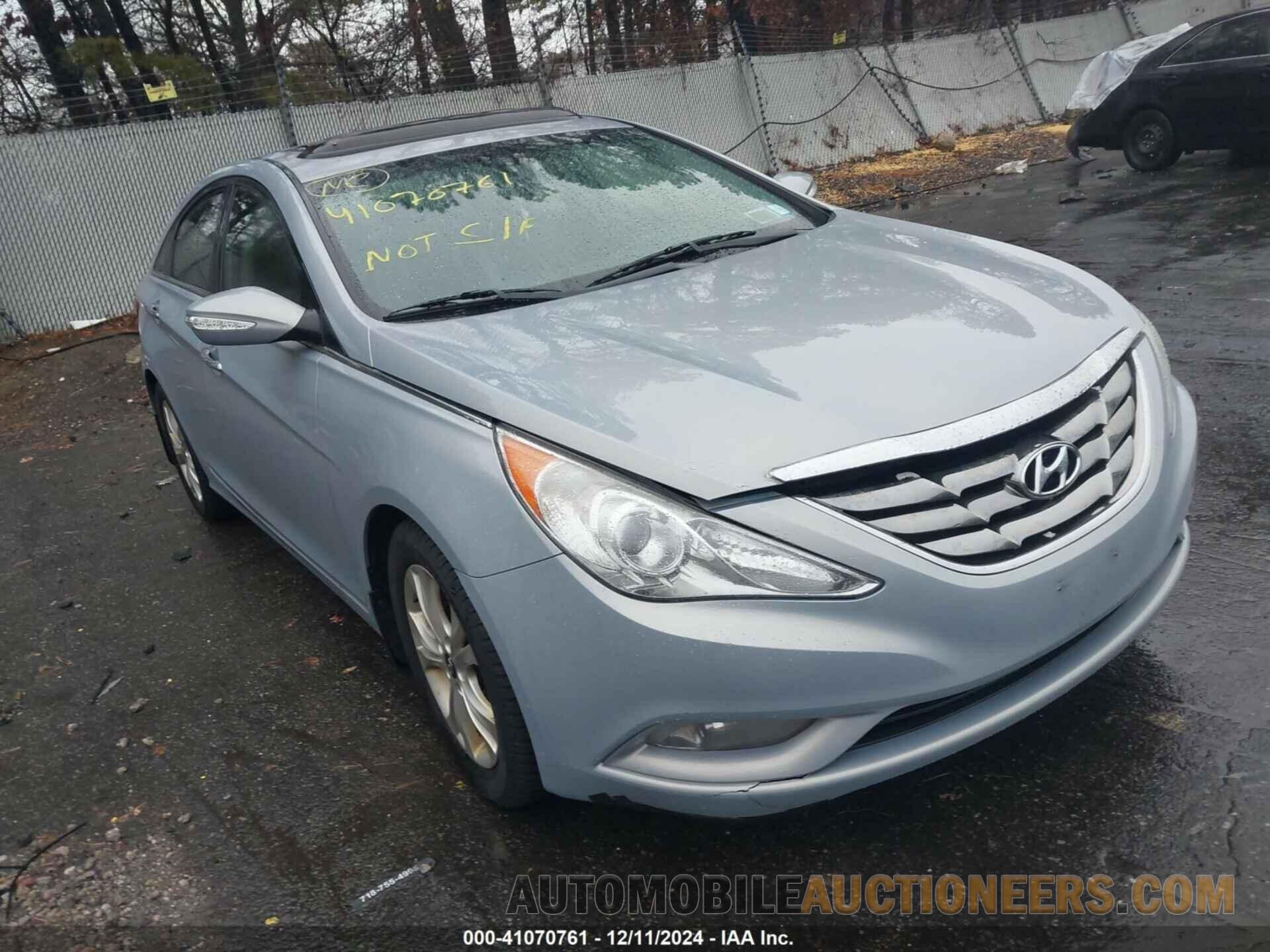 5NPEC4AB1BH290517 HYUNDAI SONATA 2011