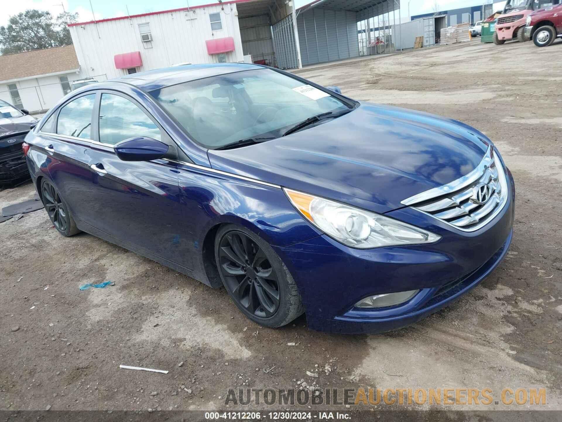 5NPEC4AB1CH419552 HYUNDAI SONATA 2012