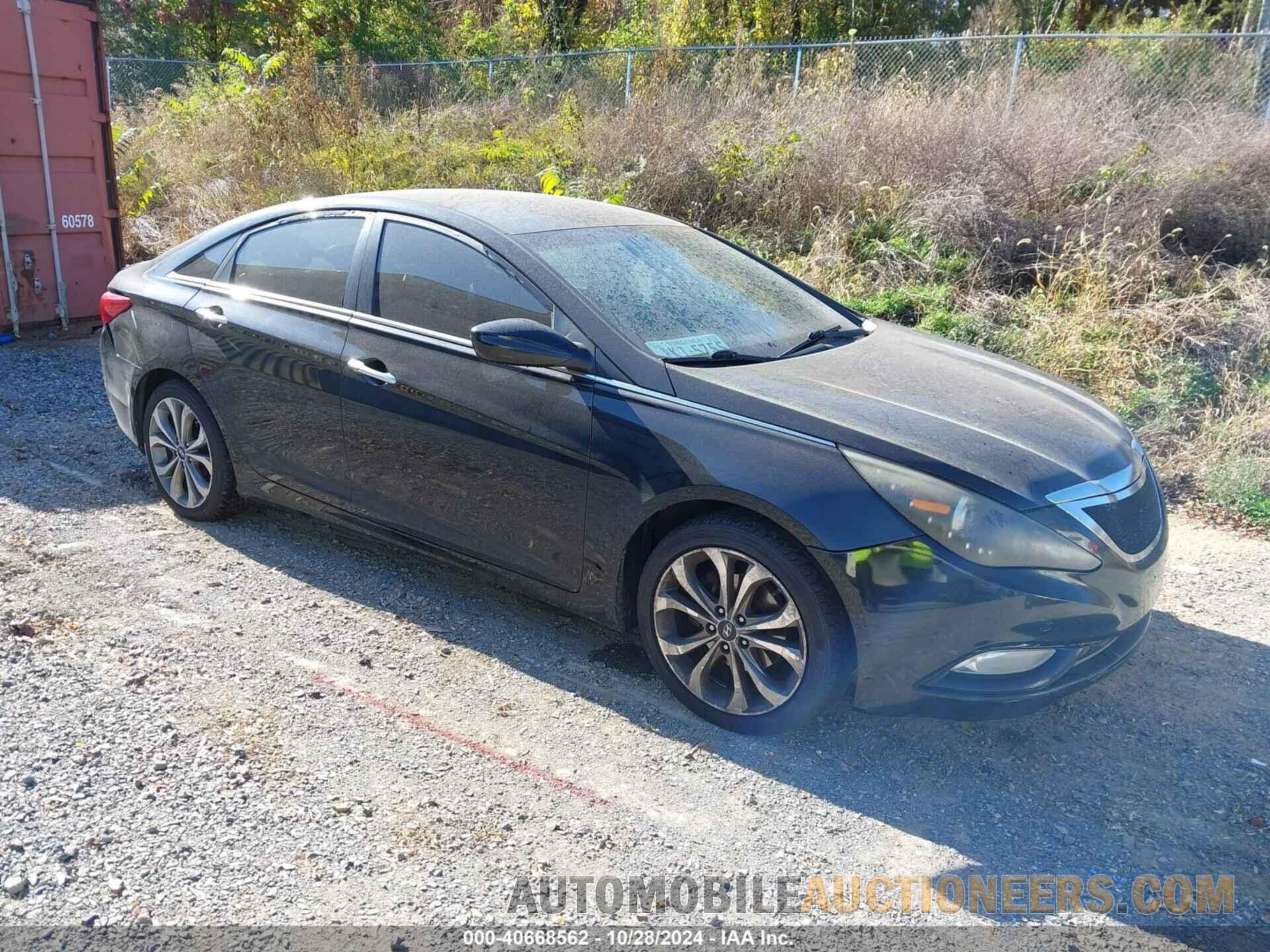 5NPEC4AB2DH580686 HYUNDAI SONATA 2013