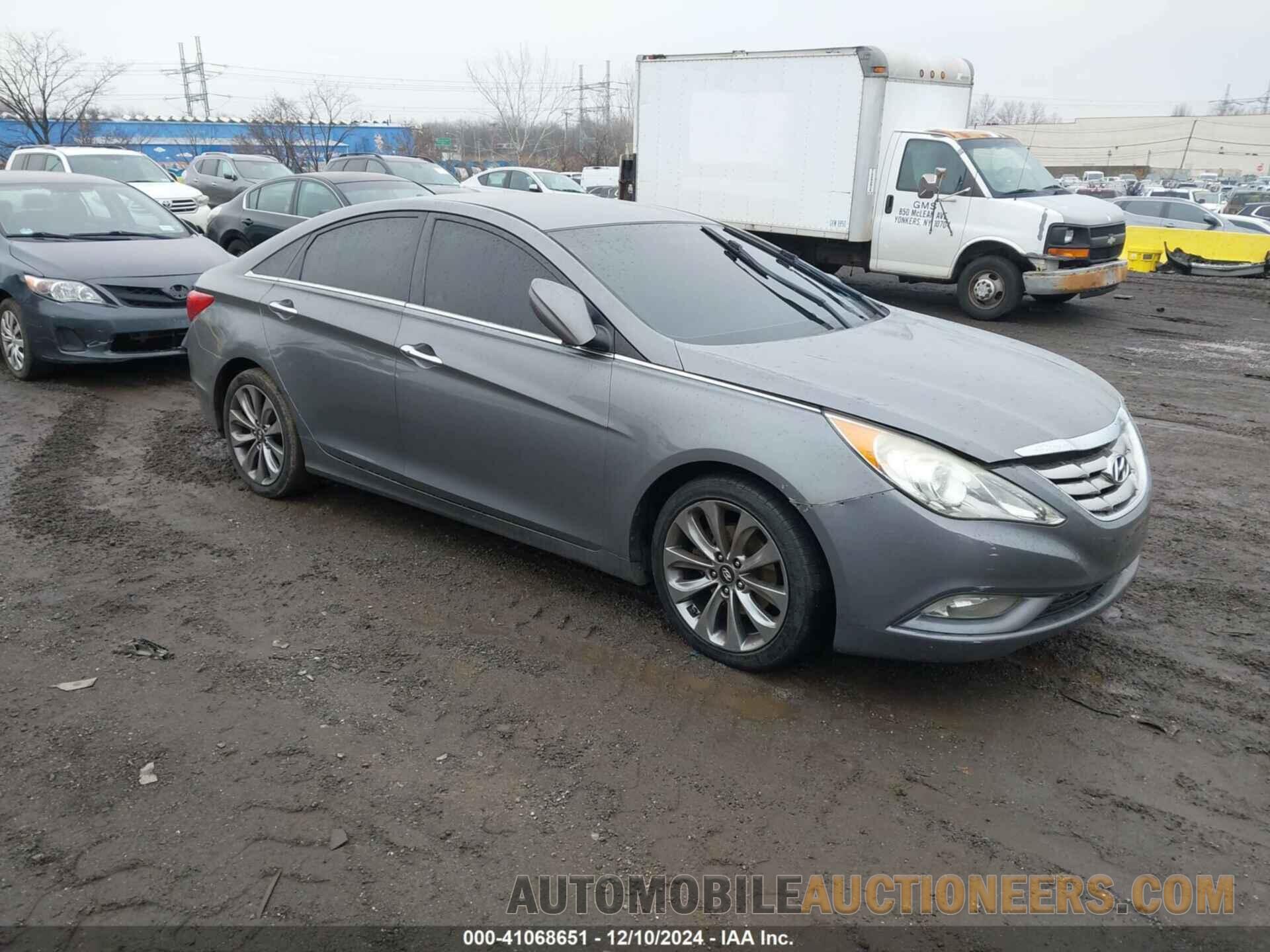 5NPEC4AB3CH337600 HYUNDAI SONATA 2012