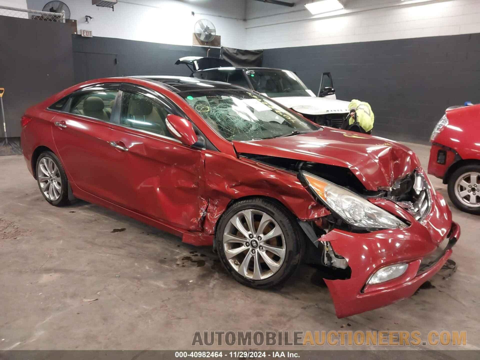 5NPEC4AB3CH456649 HYUNDAI SONATA 2012