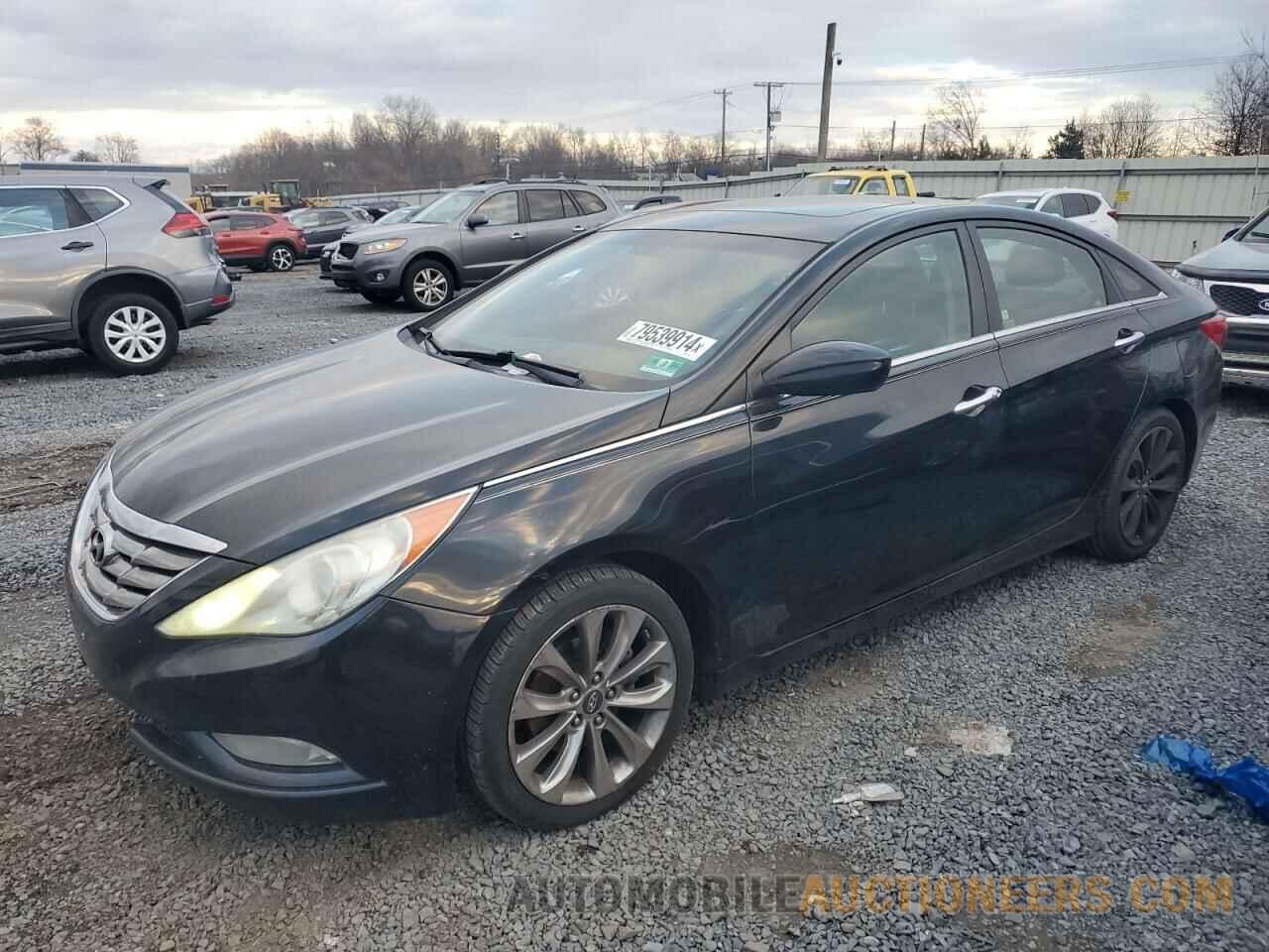 5NPEC4AB4BH189603 HYUNDAI SONATA 2011