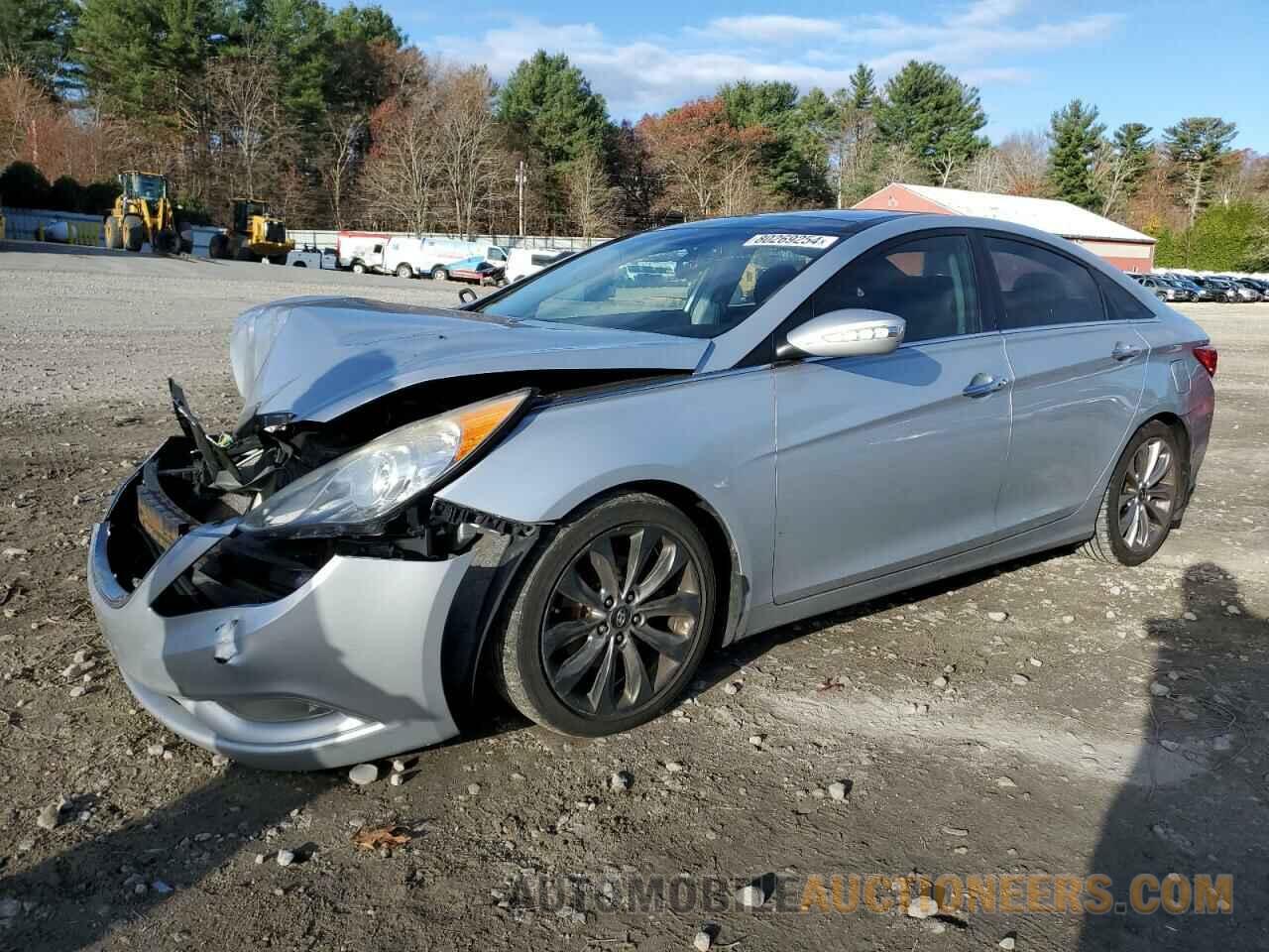 5NPEC4AB4CH368449 HYUNDAI SONATA 2012