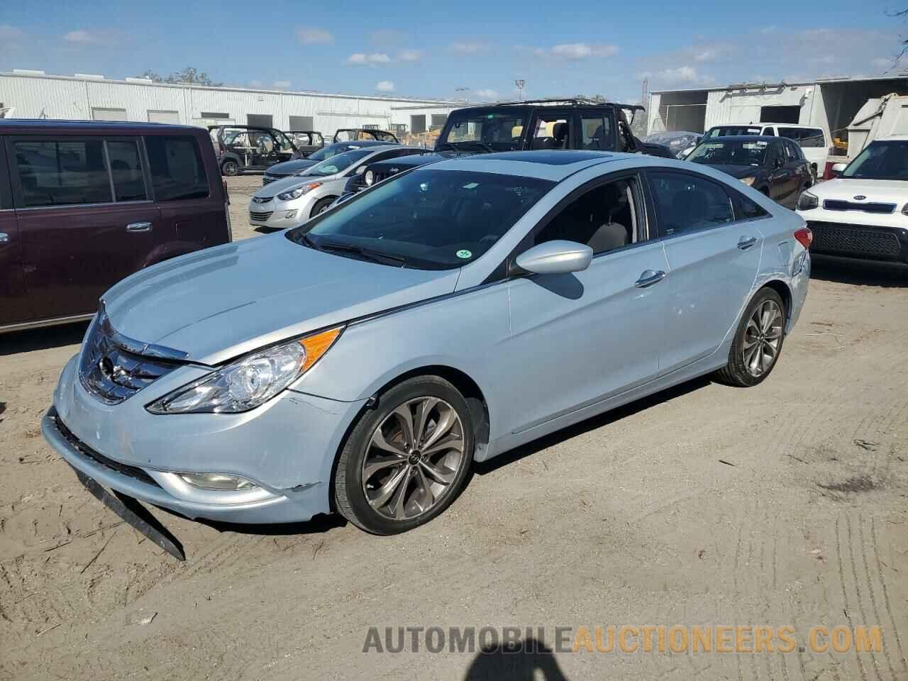 5NPEC4AB4DH724366 HYUNDAI SONATA 2013