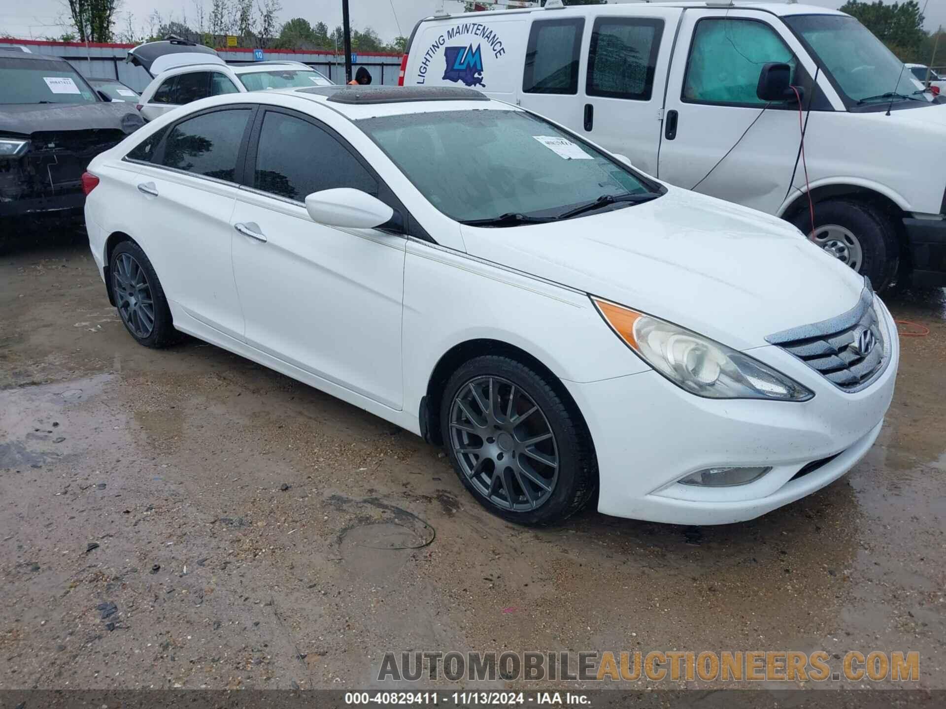 5NPEC4AB5CH421045 HYUNDAI SONATA 2012