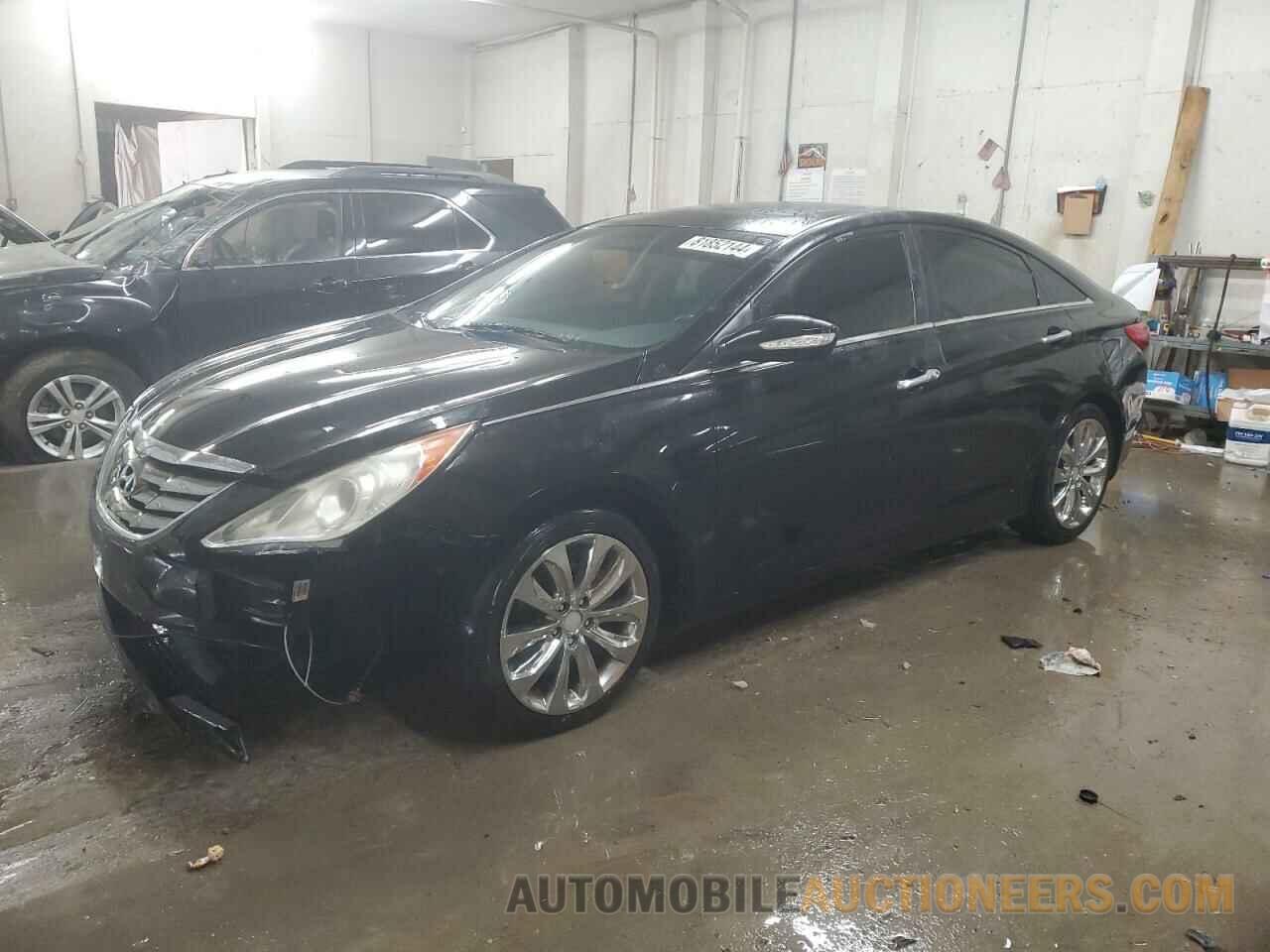 5NPEC4AB6BH275253 HYUNDAI SONATA 2011