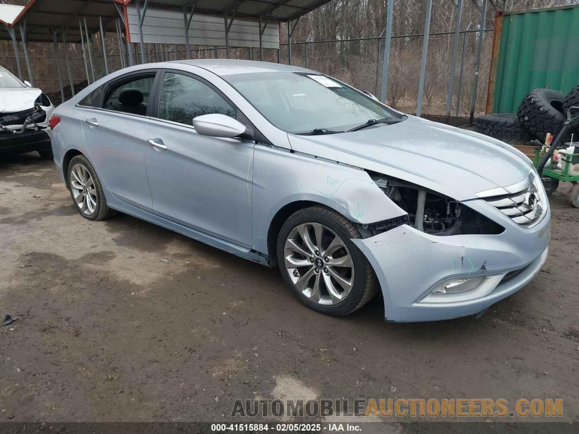 5NPEC4AB6CH422236 HYUNDAI SONATA 2012