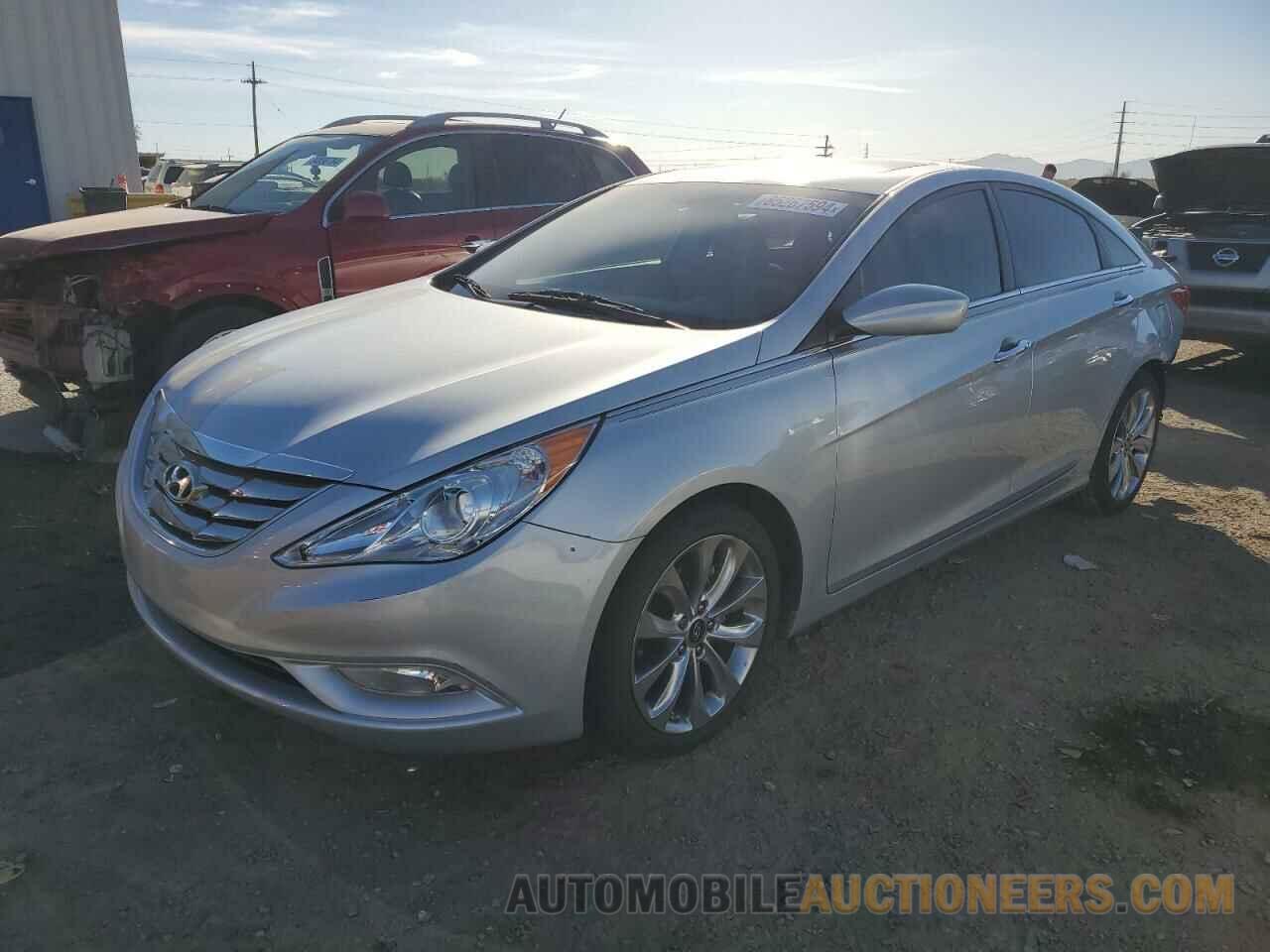 5NPEC4AB6DH548842 HYUNDAI SONATA 2013