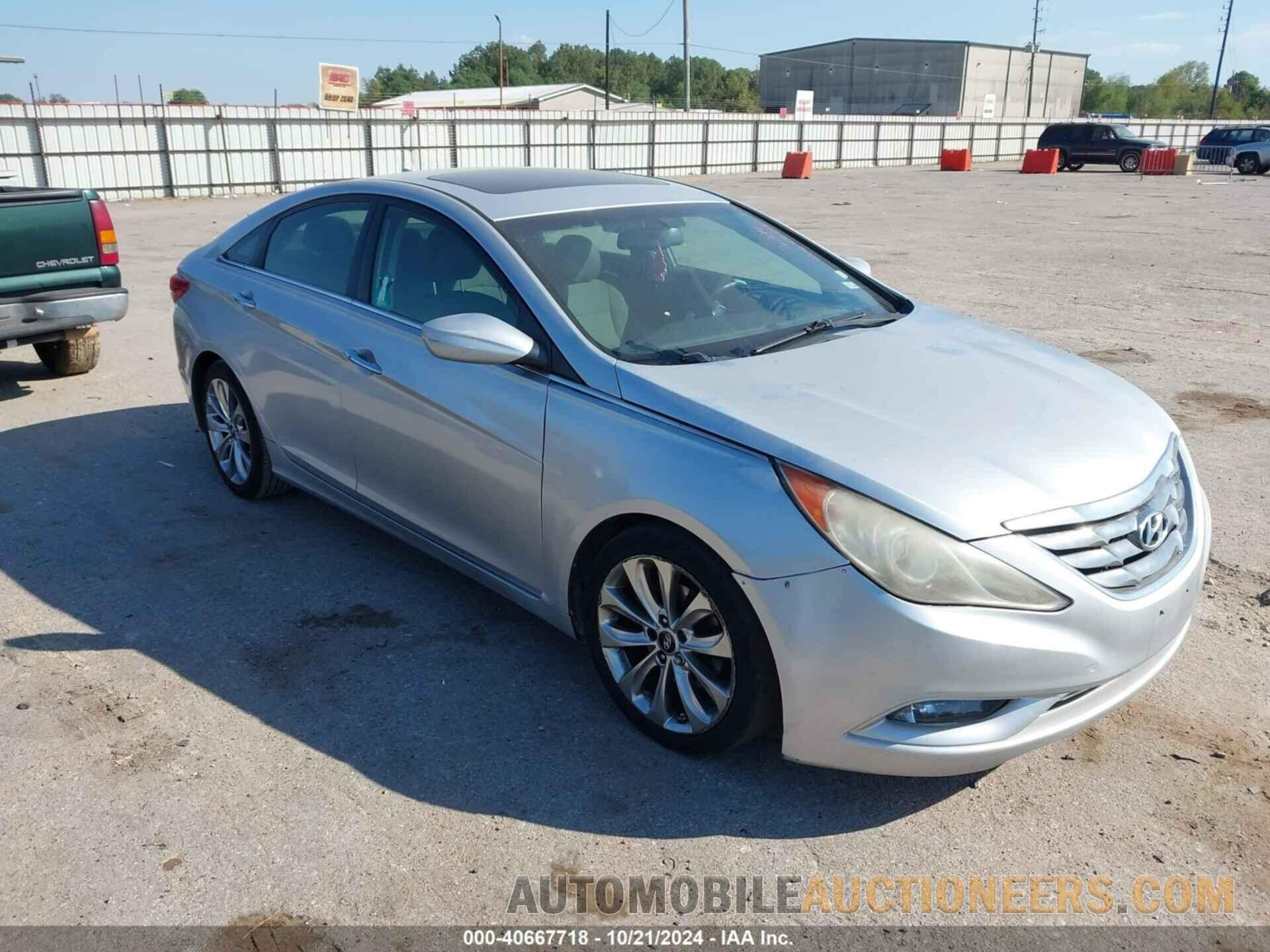 5NPEC4AB7CH420155 HYUNDAI SONATA 2012