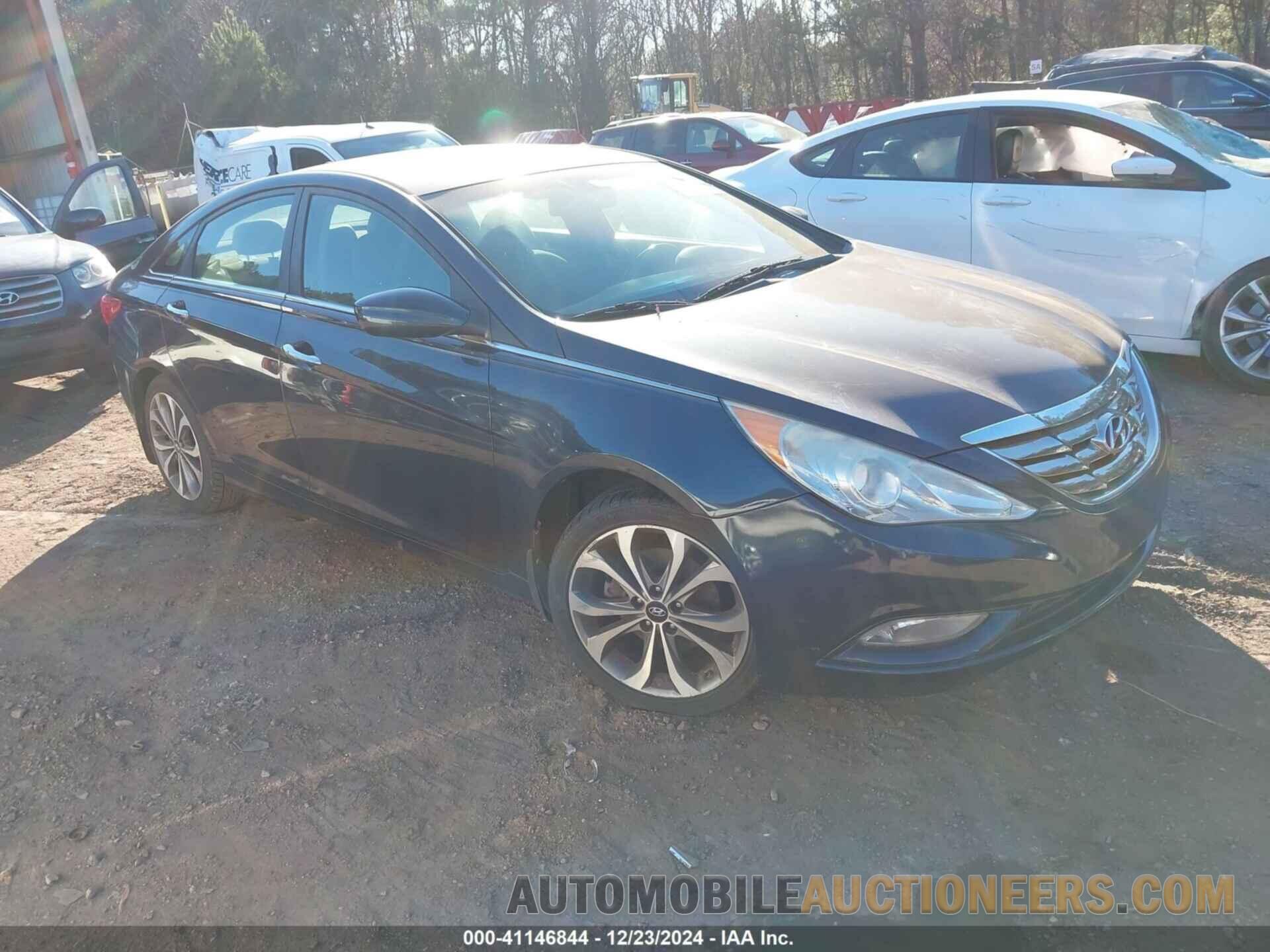 5NPEC4AB8DH582779 HYUNDAI SONATA 2013