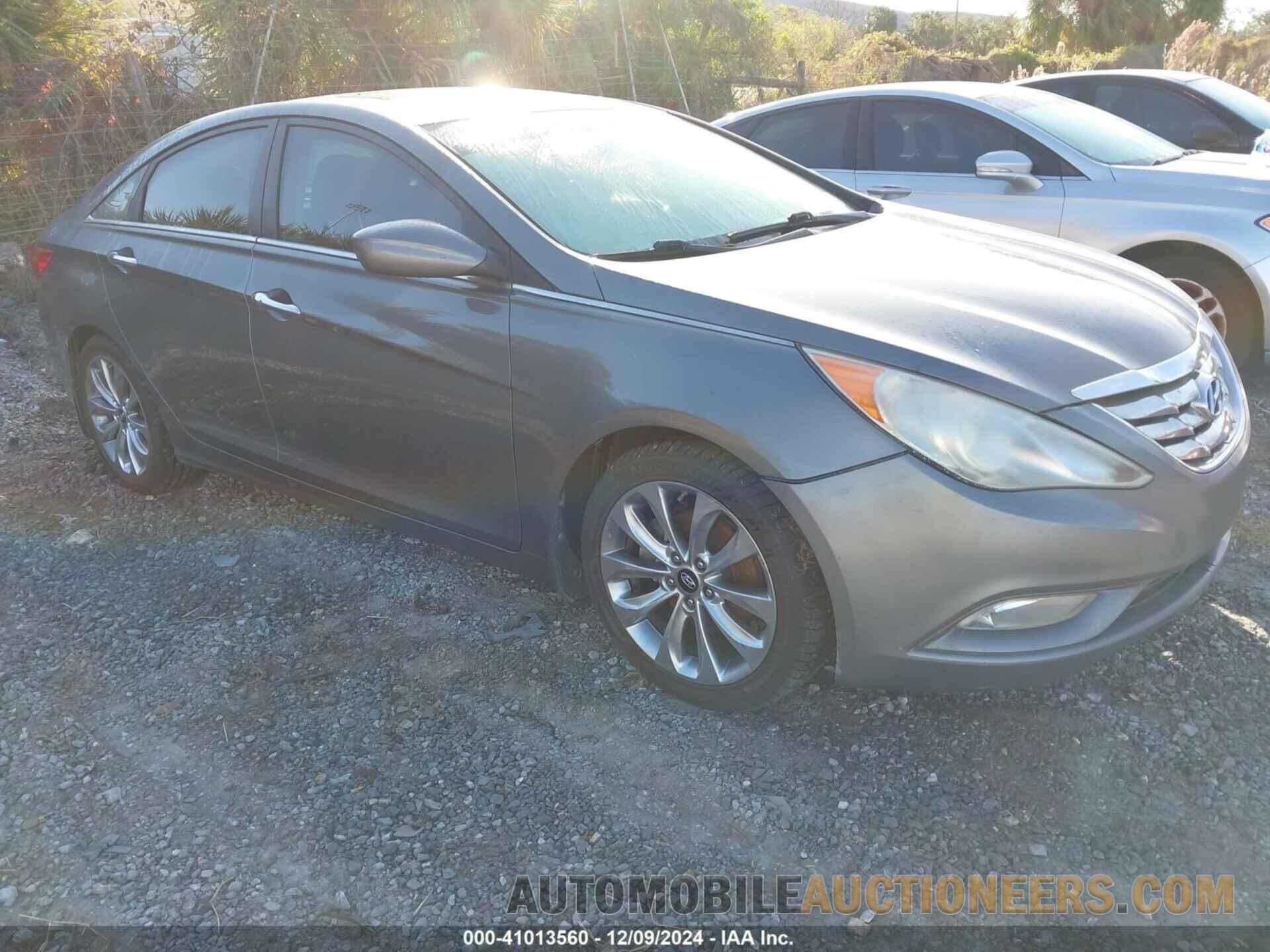 5NPEC4AB9CH392049 HYUNDAI SONATA 2012