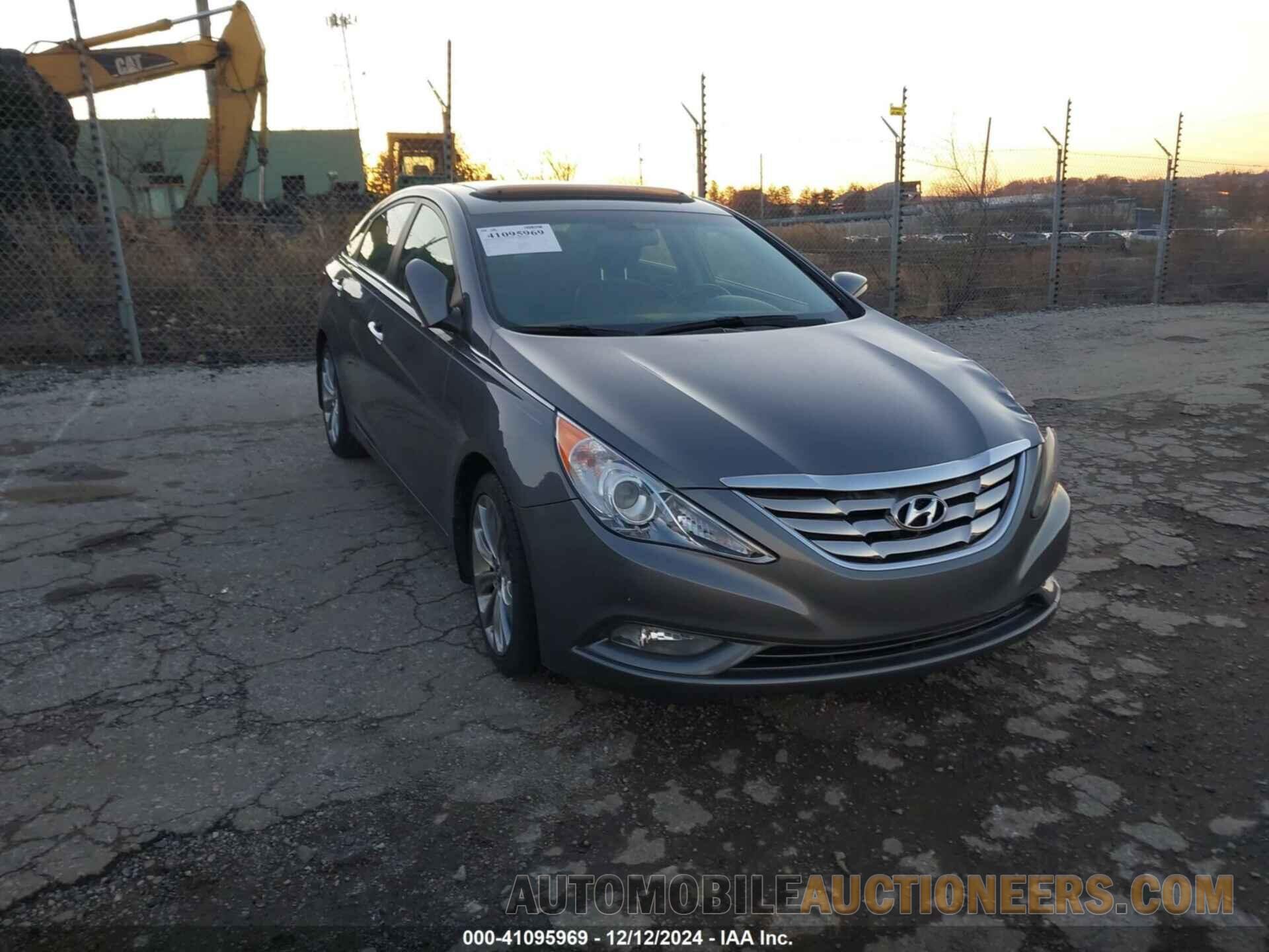 5NPEC4AB9CH443498 HYUNDAI SONATA 2012