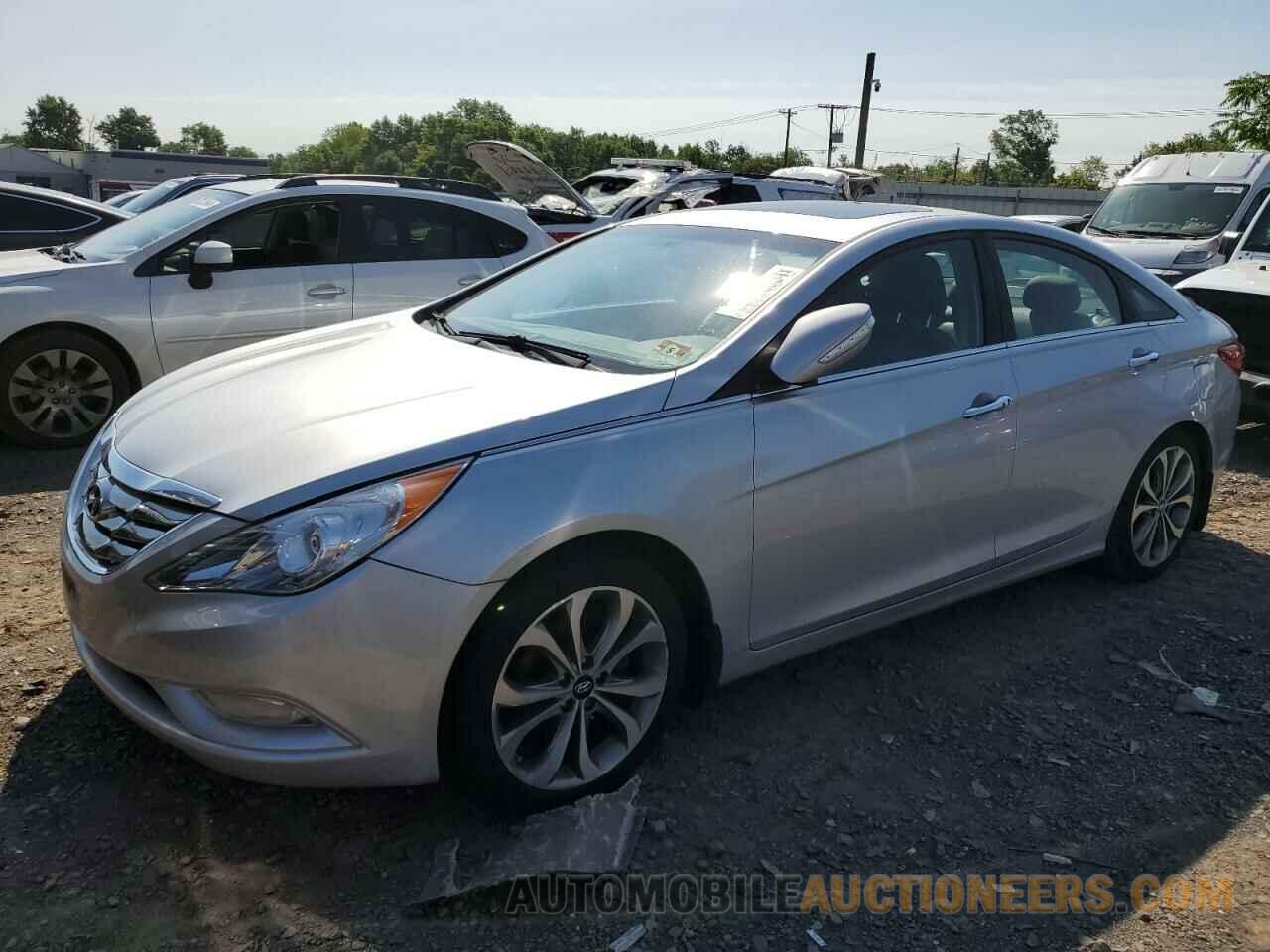 5NPEC4AB9DH741860 HYUNDAI SONATA 2013