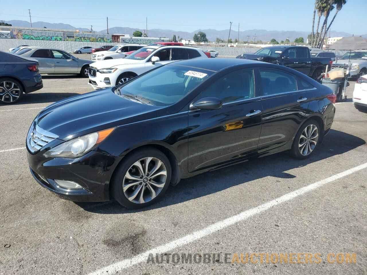 5NPEC4ABXDH688974 HYUNDAI SONATA 2013