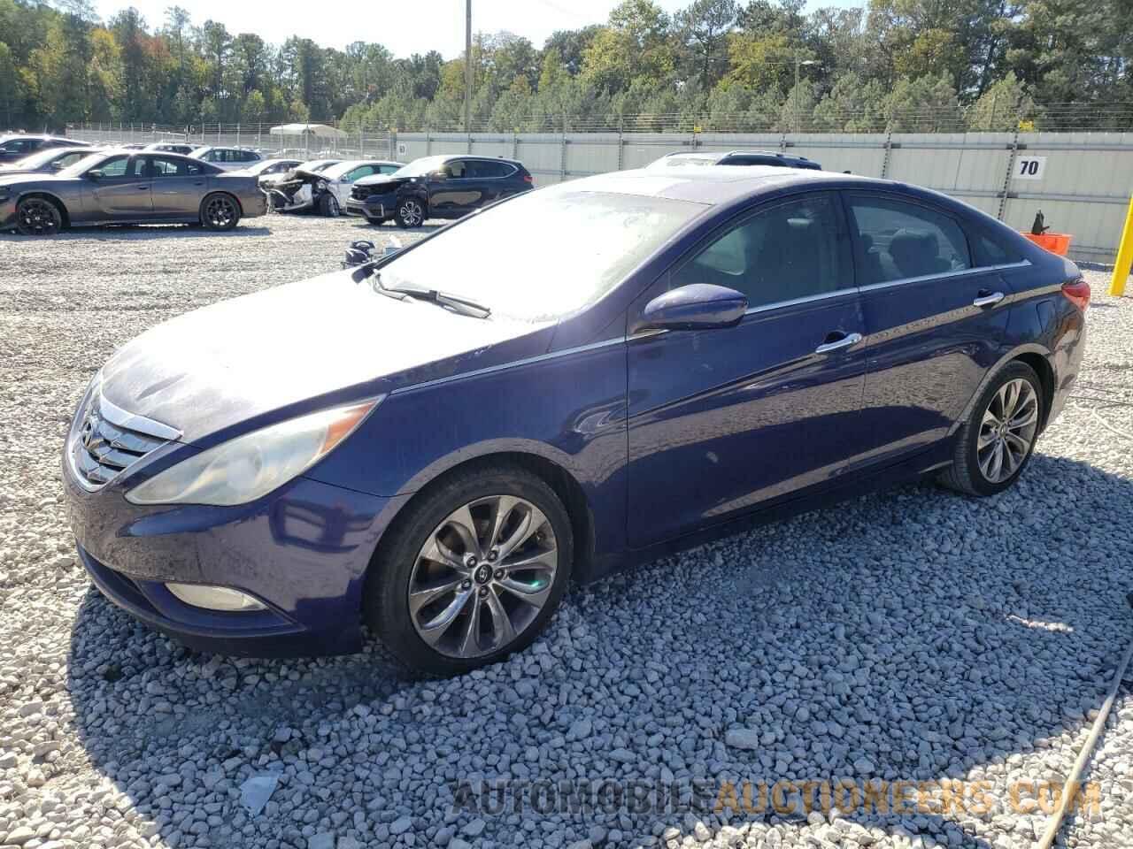 5NPEC4AC0BH057348 HYUNDAI SONATA 2011