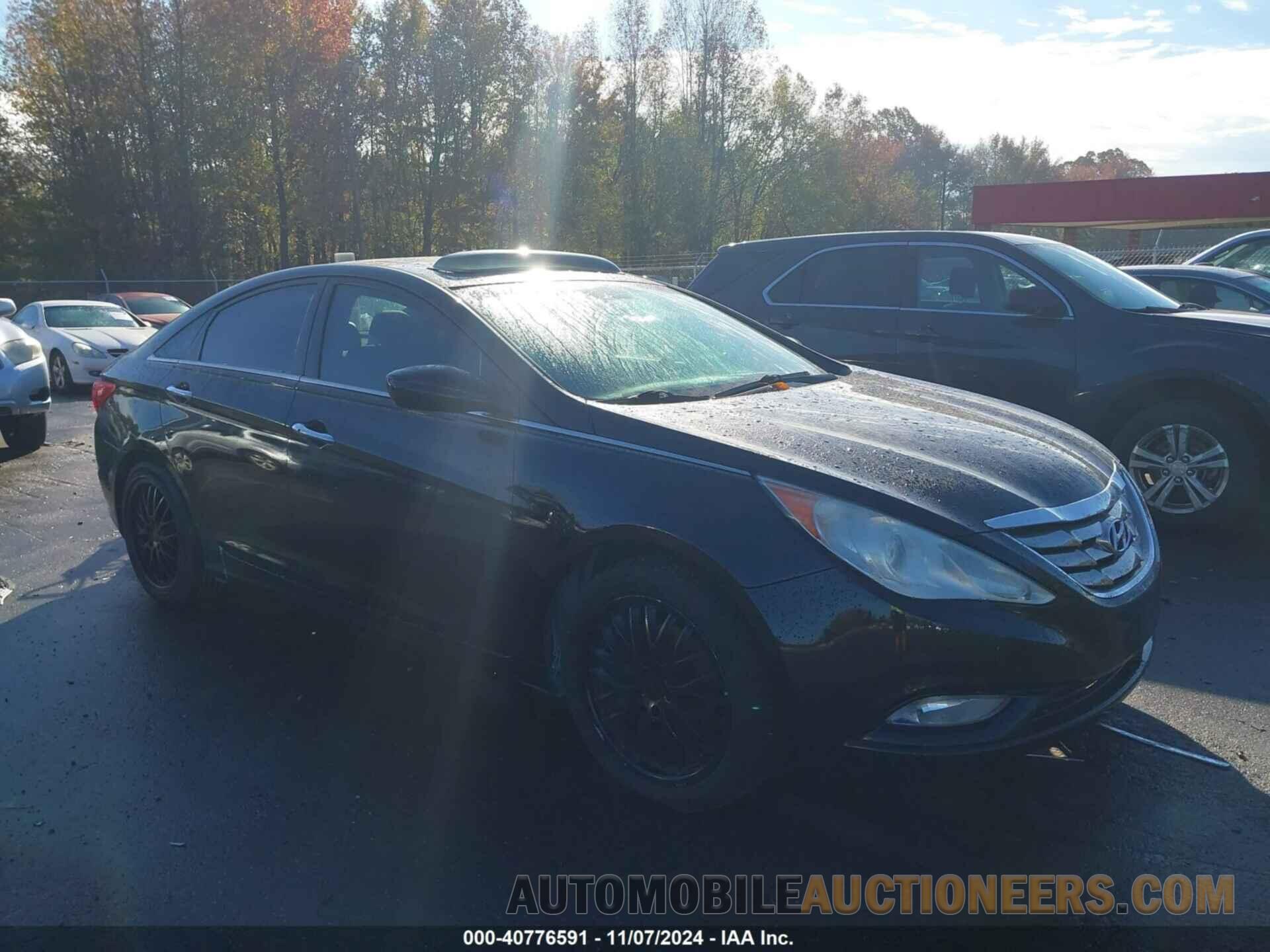 5NPEC4AC0CH355352 HYUNDAI SONATA 2012