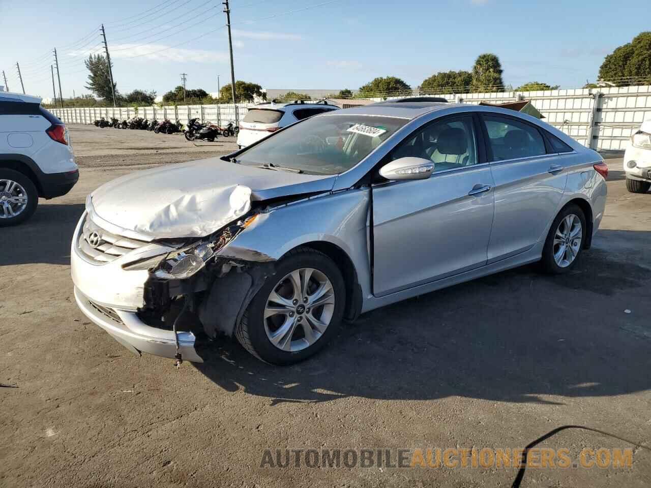 5NPEC4AC0DH564656 HYUNDAI SONATA 2013