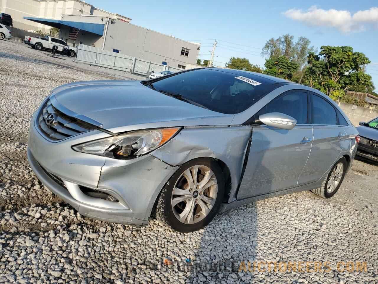 5NPEC4AC0DH623737 HYUNDAI SONATA 2013