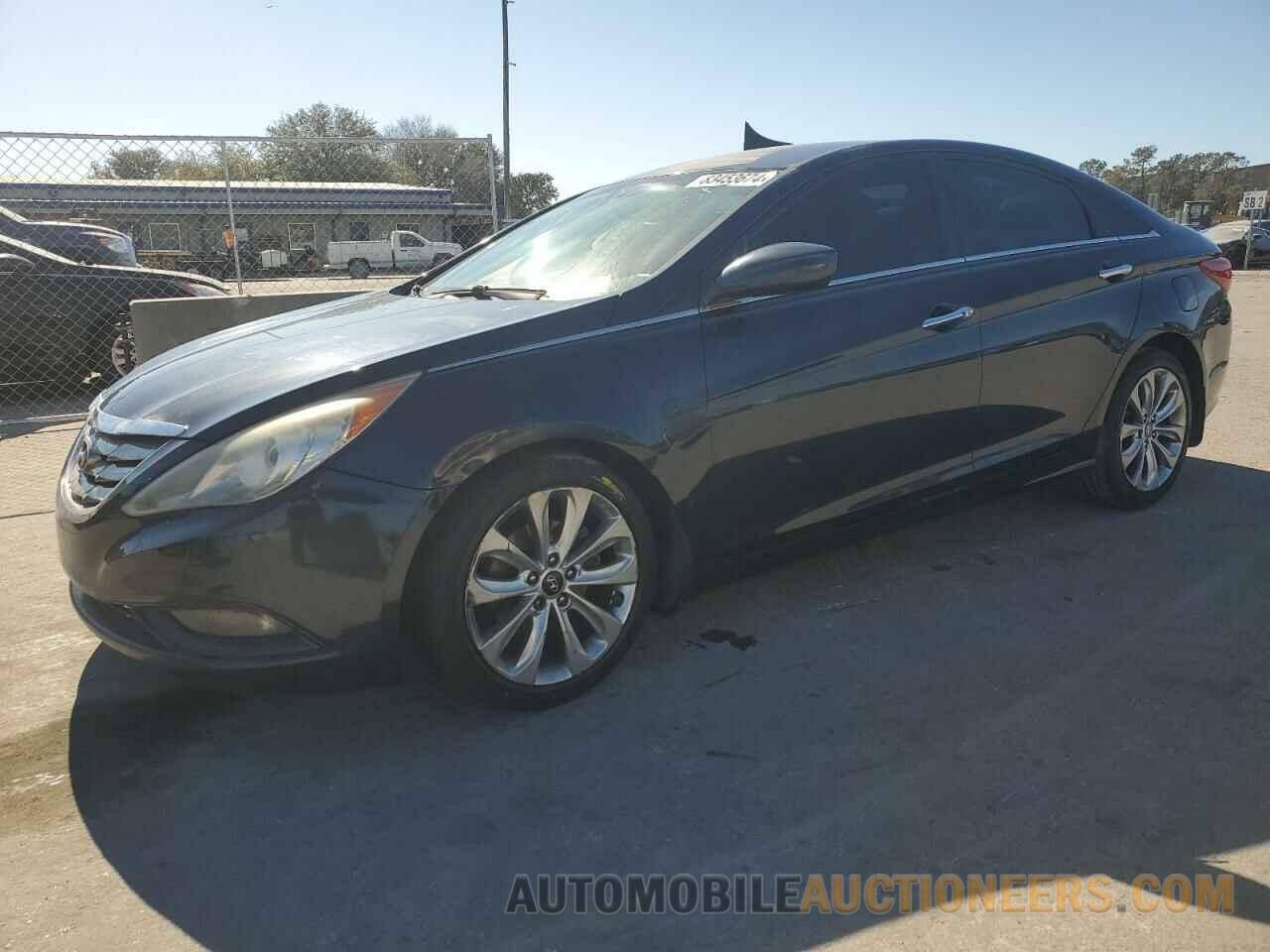 5NPEC4AC1DH558882 HYUNDAI SONATA 2013