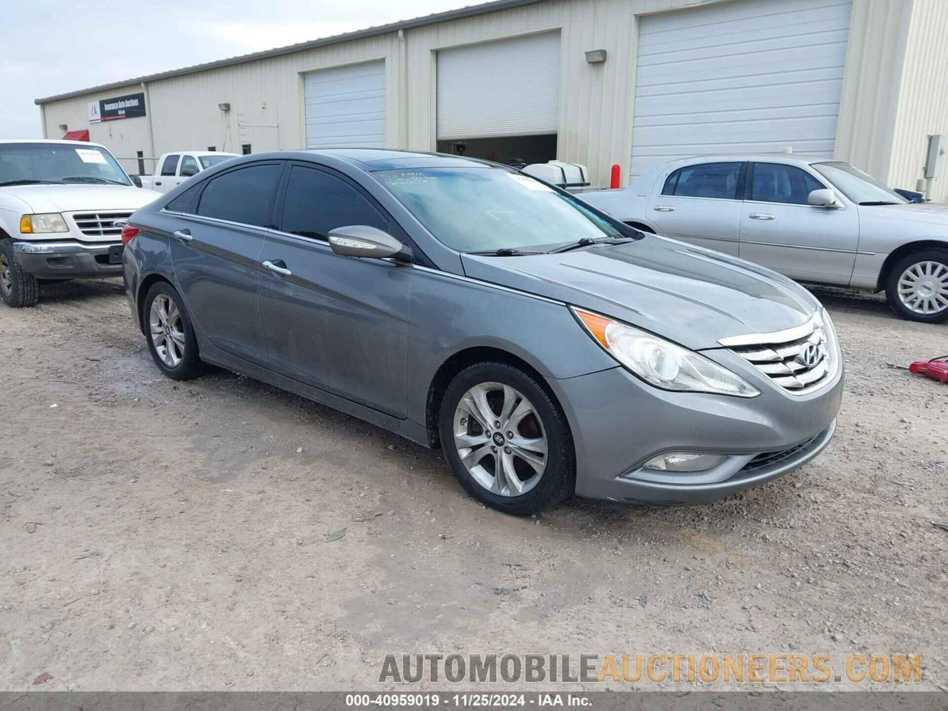 5NPEC4AC1DH598265 HYUNDAI SONATA 2013