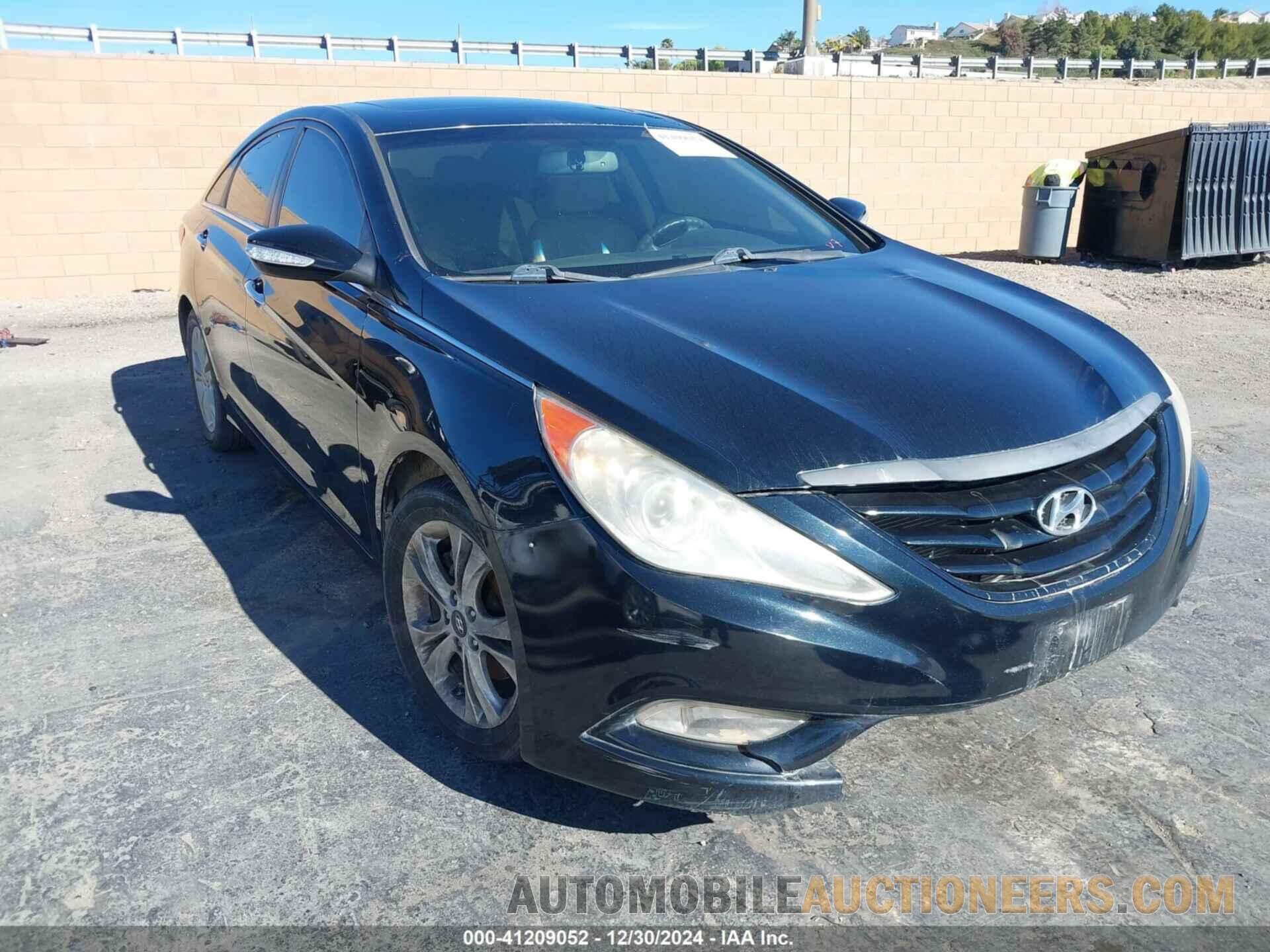 5NPEC4AC2BH189432 HYUNDAI SONATA 2011