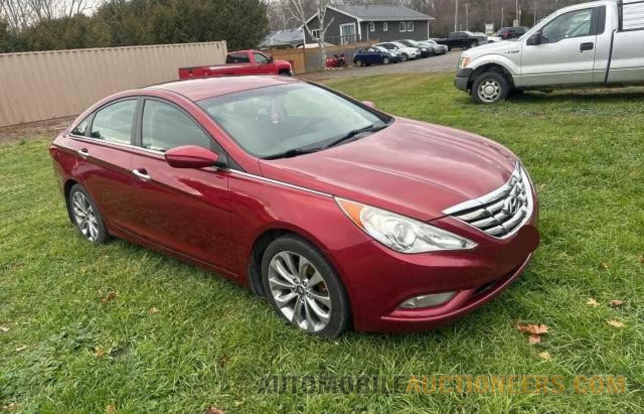 5NPEC4AC2BH284847 HYUNDAI SONATA 2011