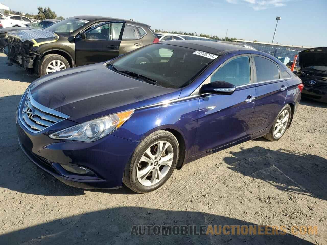 5NPEC4AC2DH606728 HYUNDAI SONATA 2013