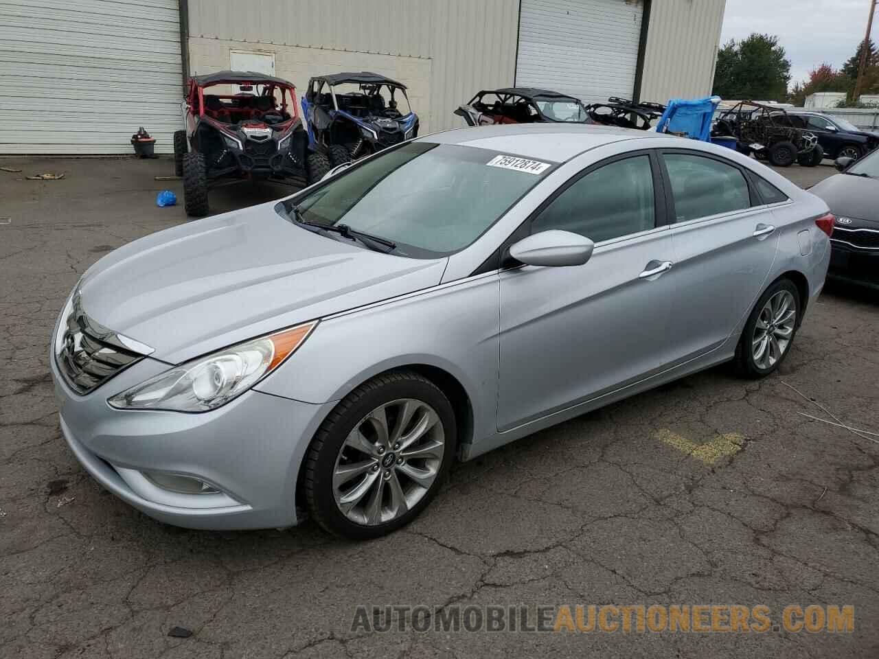 5NPEC4AC3BH181114 HYUNDAI SONATA 2011