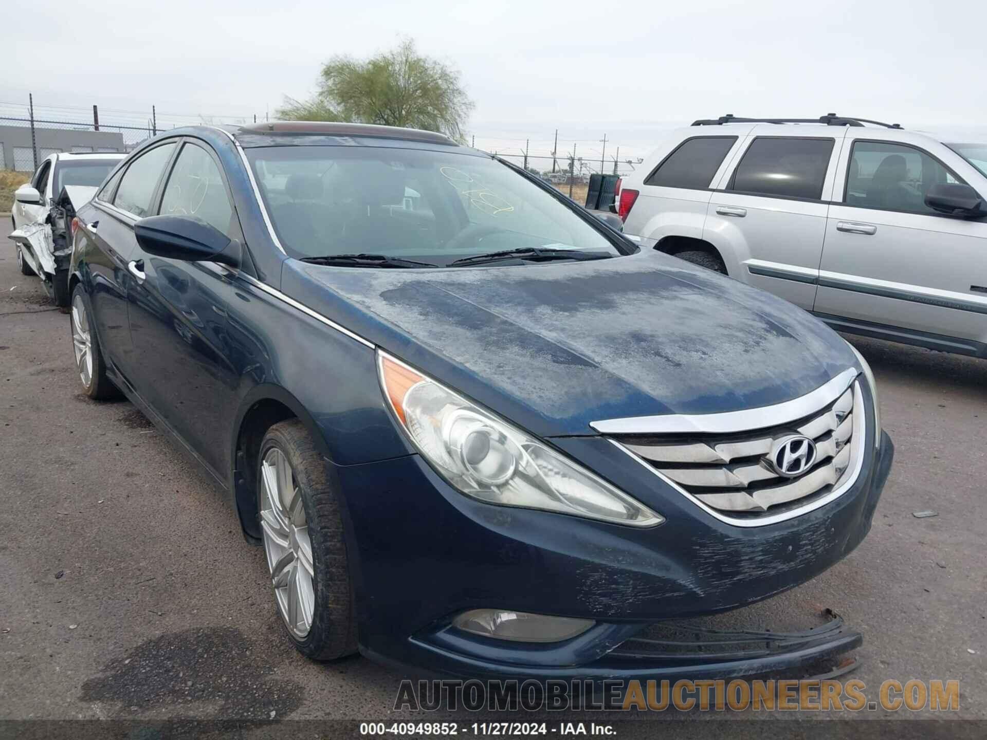 5NPEC4AC3BH263103 HYUNDAI SONATA 2011