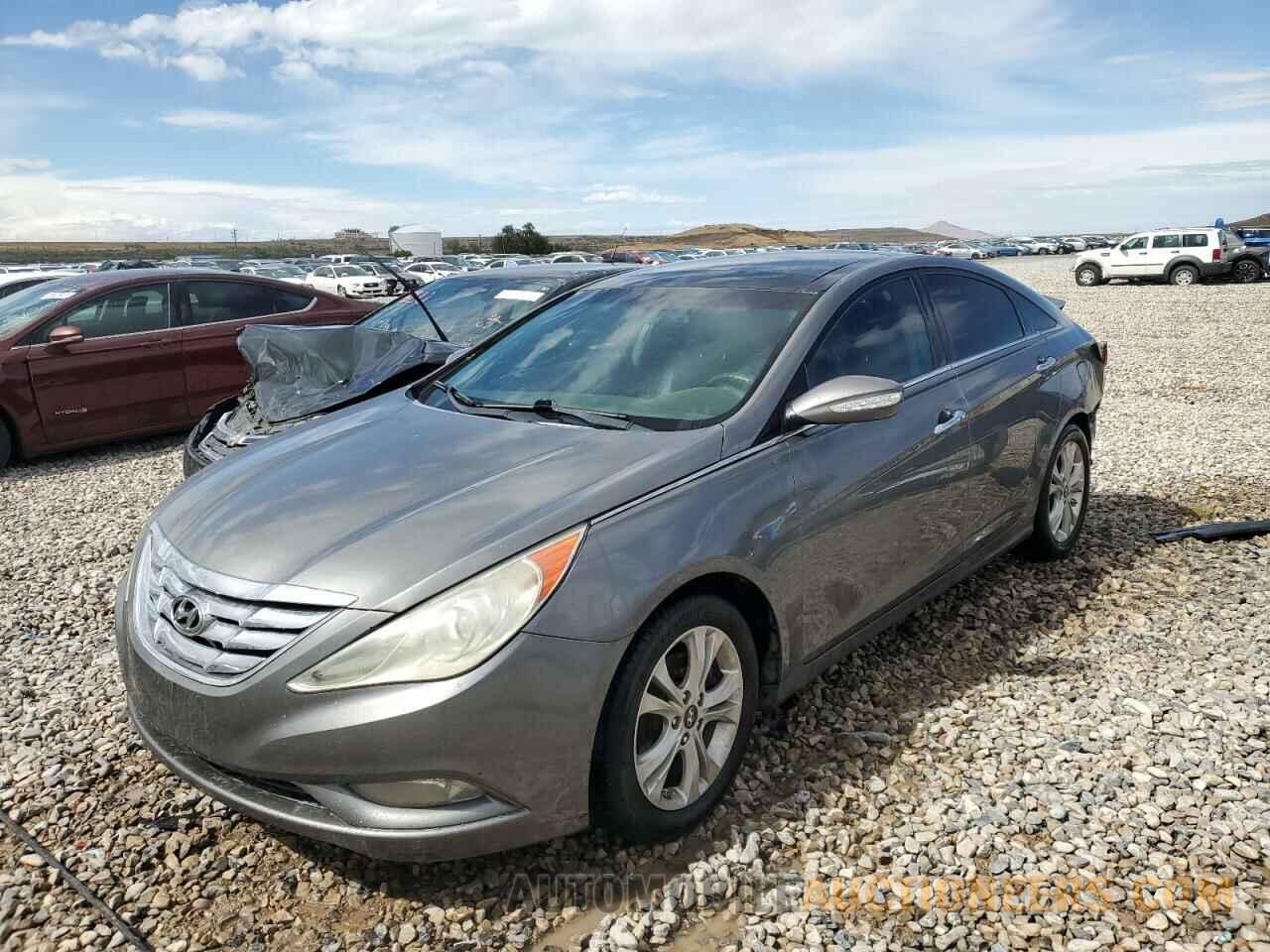 5NPEC4AC3CH364112 HYUNDAI SONATA 2012