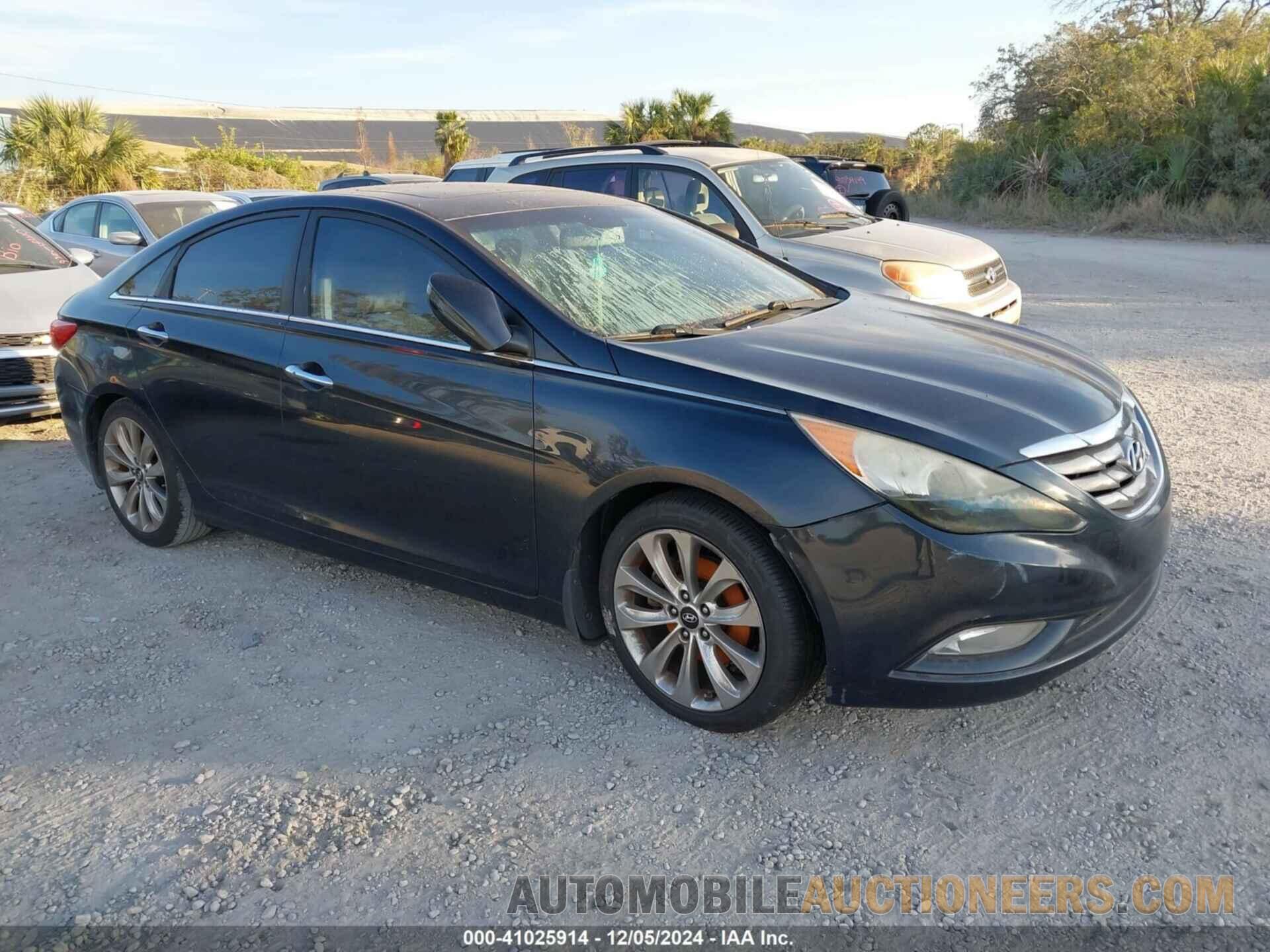 5NPEC4AC3DH610383 HYUNDAI SONATA 2013