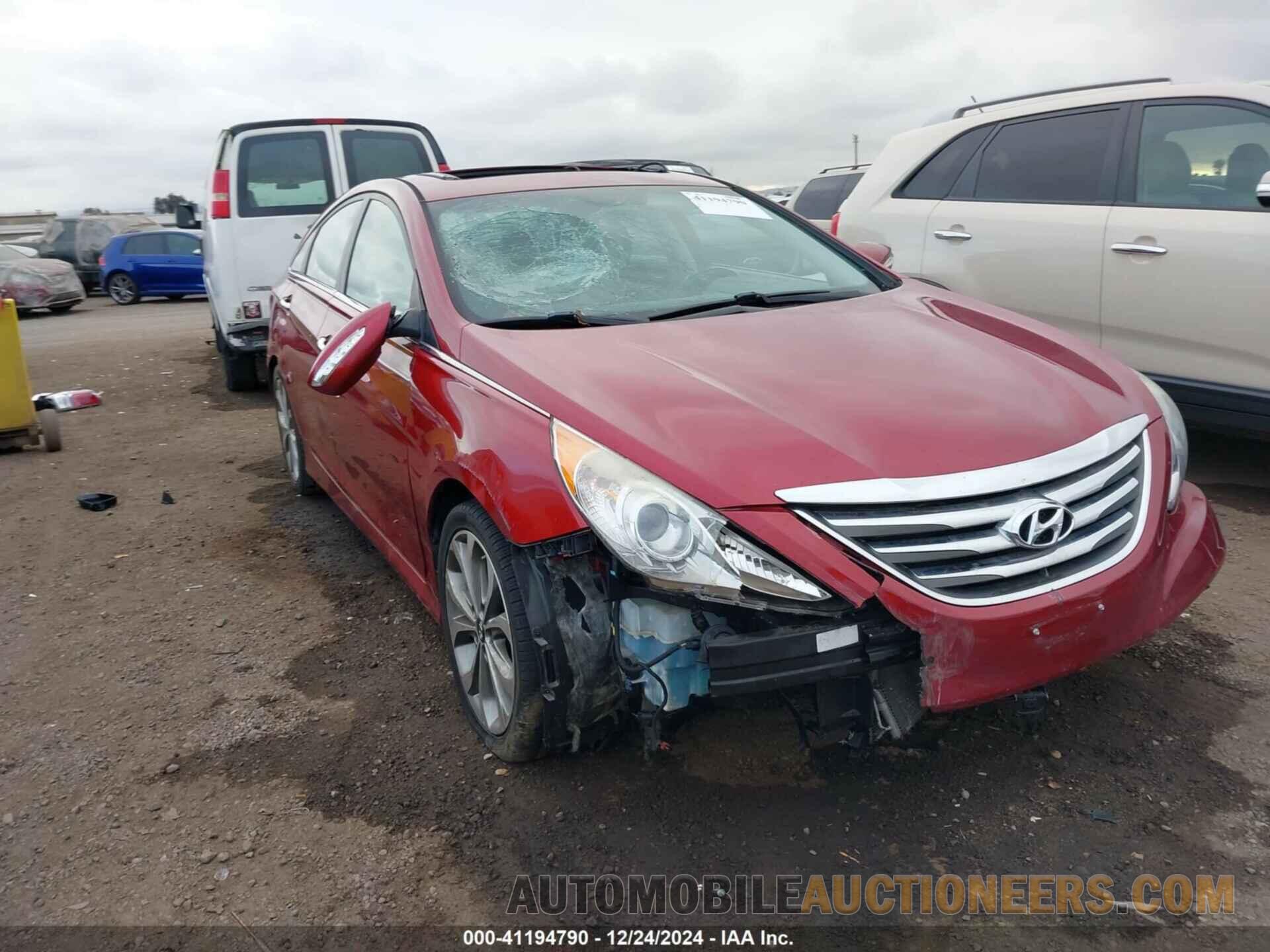 5NPEC4AC3EH912578 HYUNDAI SONATA 2014