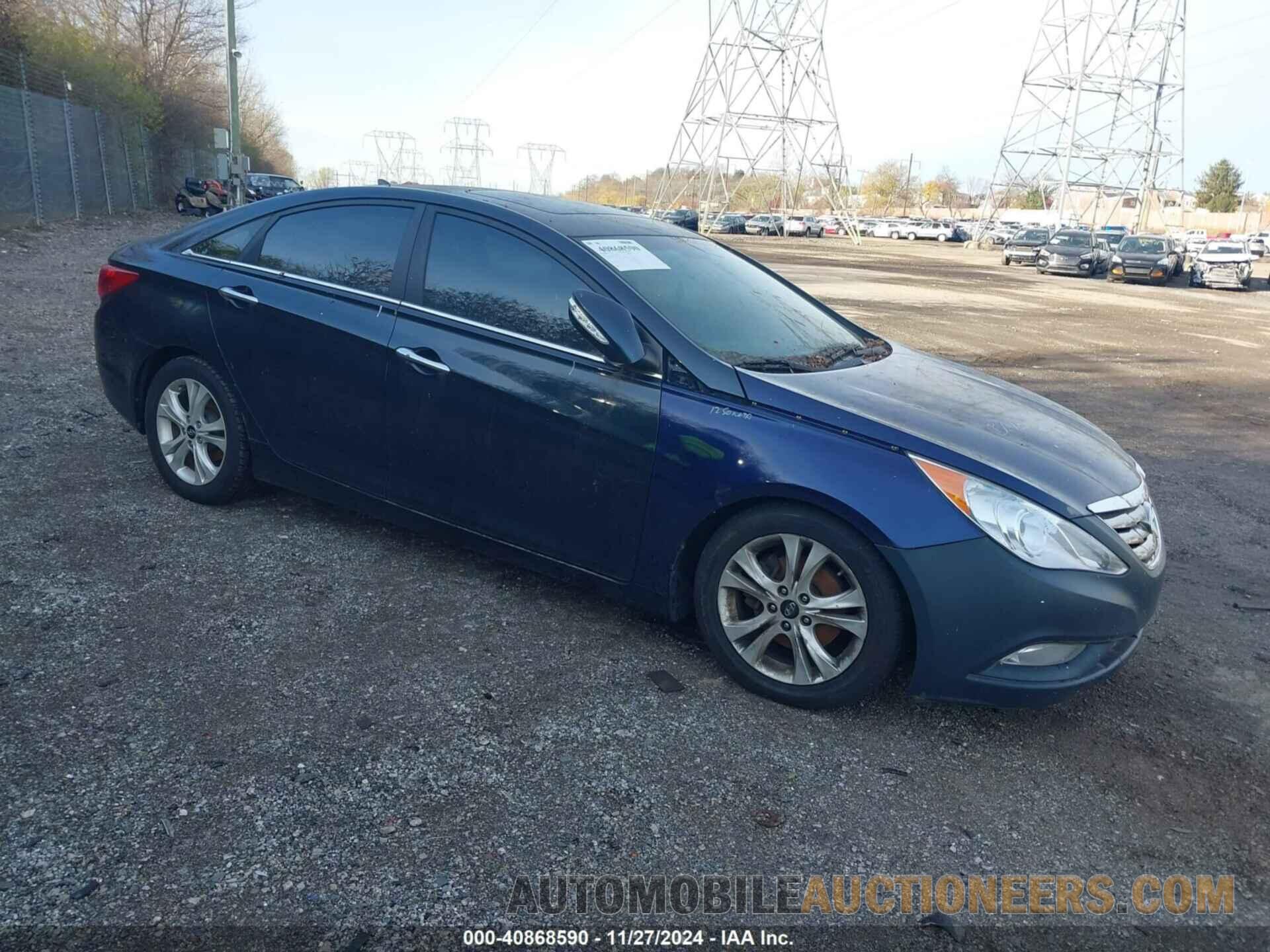 5NPEC4AC4BH012008 HYUNDAI SONATA 2011