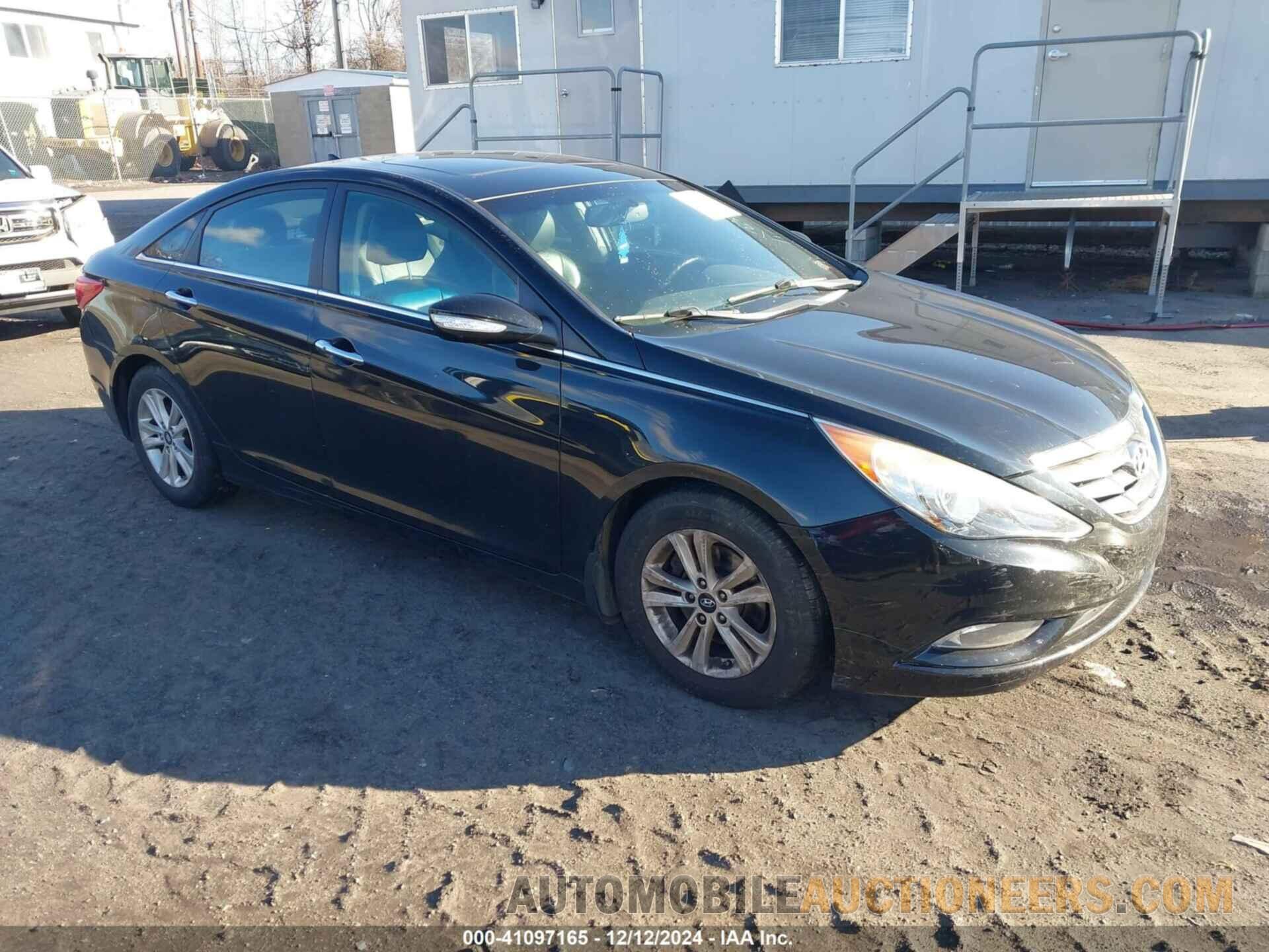 5NPEC4AC4BH116952 HYUNDAI SONATA 2011