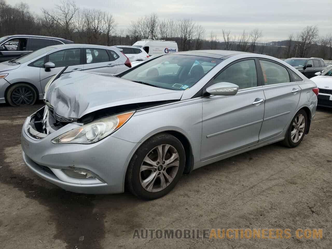 5NPEC4AC4CH364023 HYUNDAI SONATA 2012