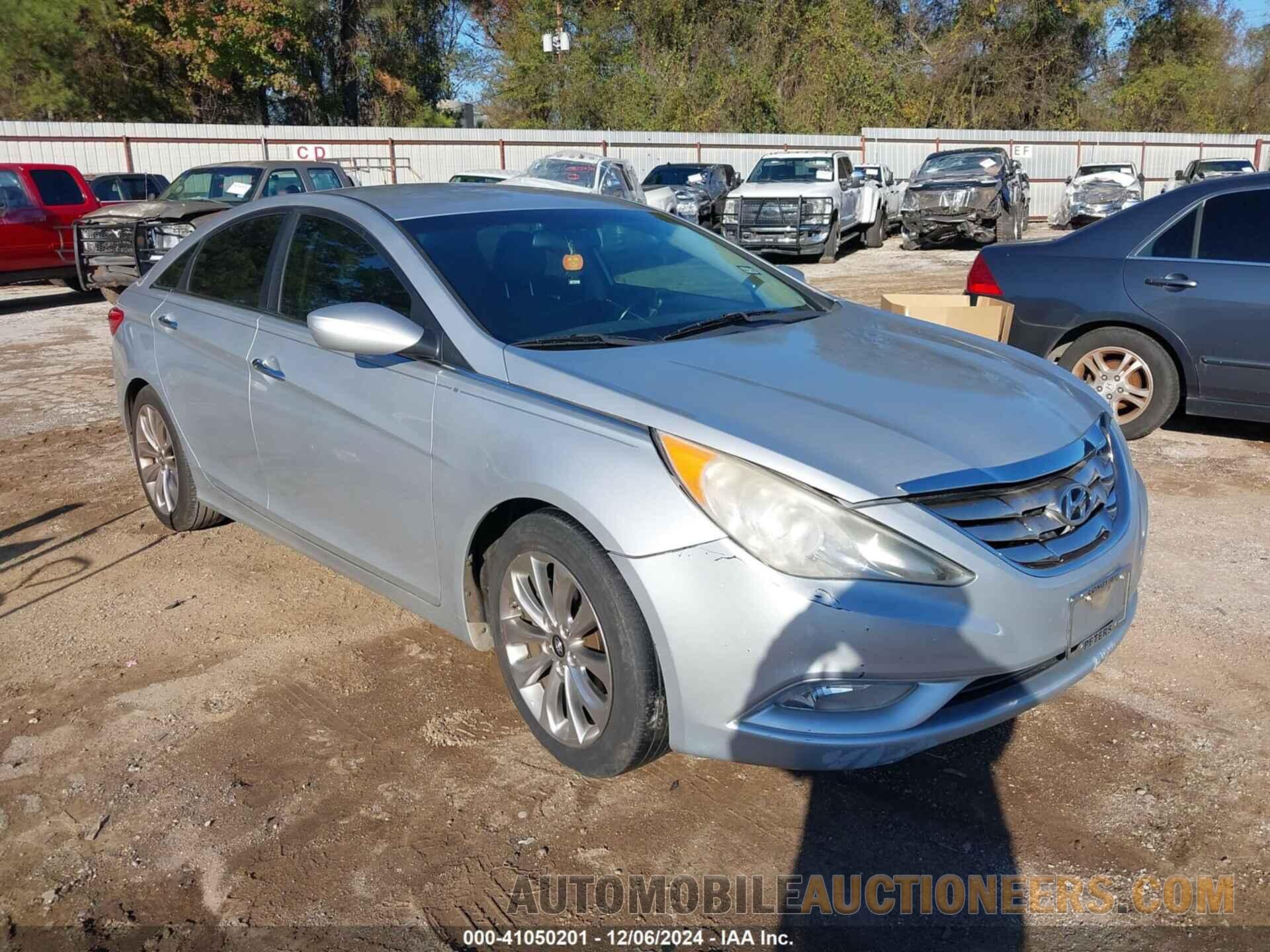 5NPEC4AC4CH384739 HYUNDAI SONATA 2012