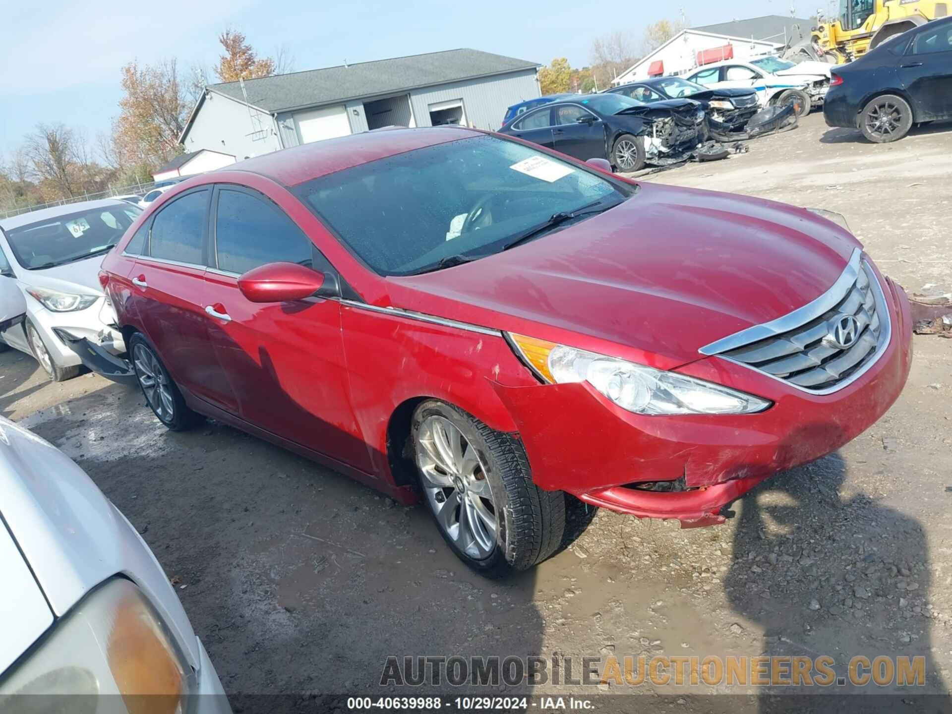 5NPEC4AC5BH027052 HYUNDAI SONATA 2011