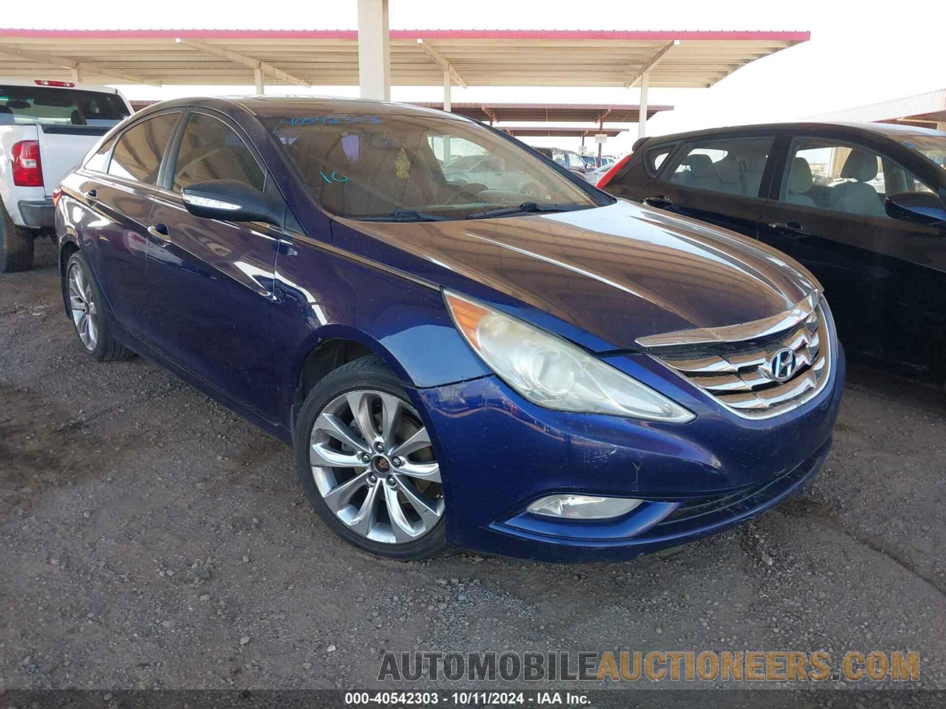 5NPEC4AC5BH039380 HYUNDAI SONATA 2011