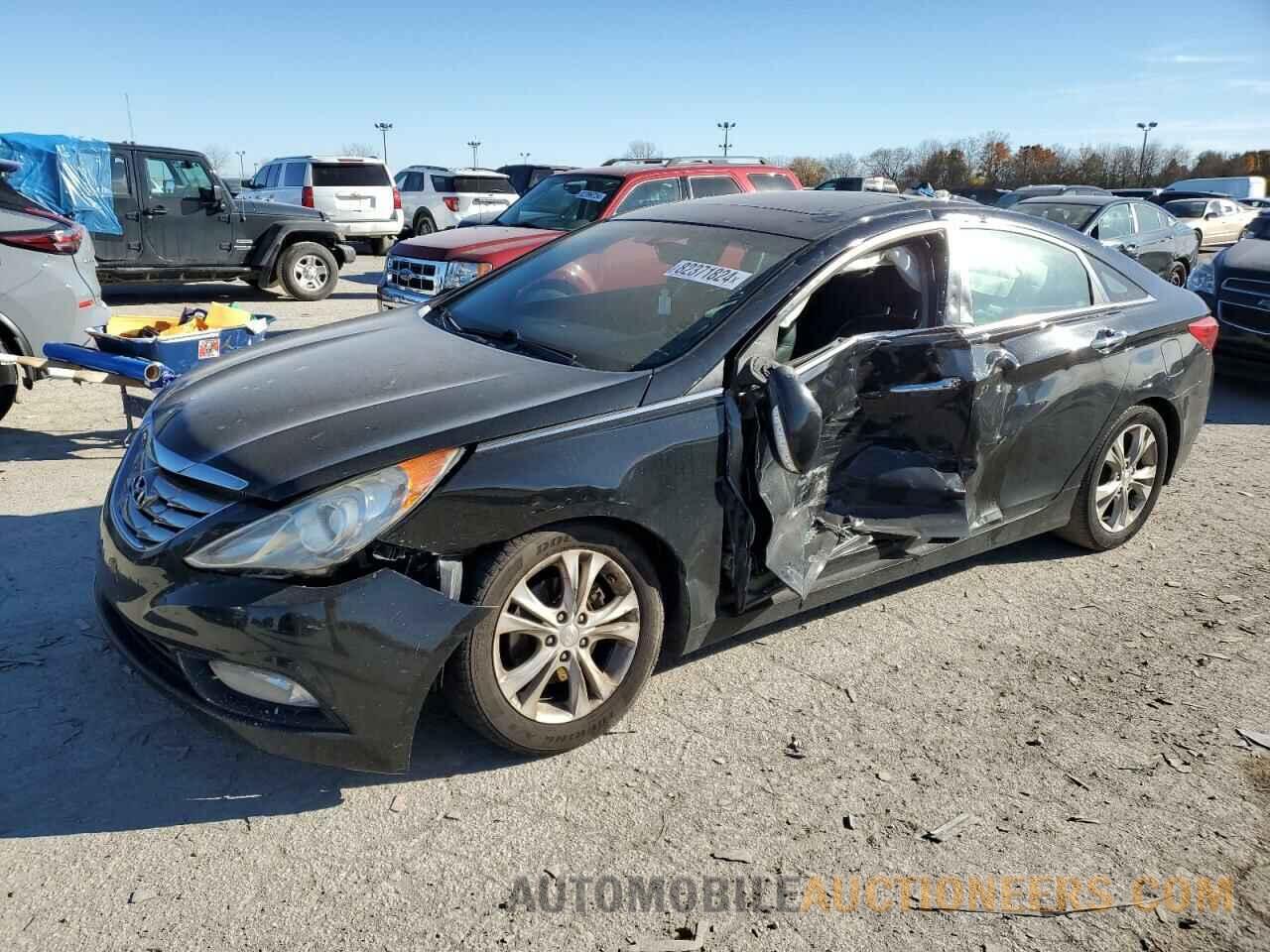 5NPEC4AC5BH189554 HYUNDAI SONATA 2011